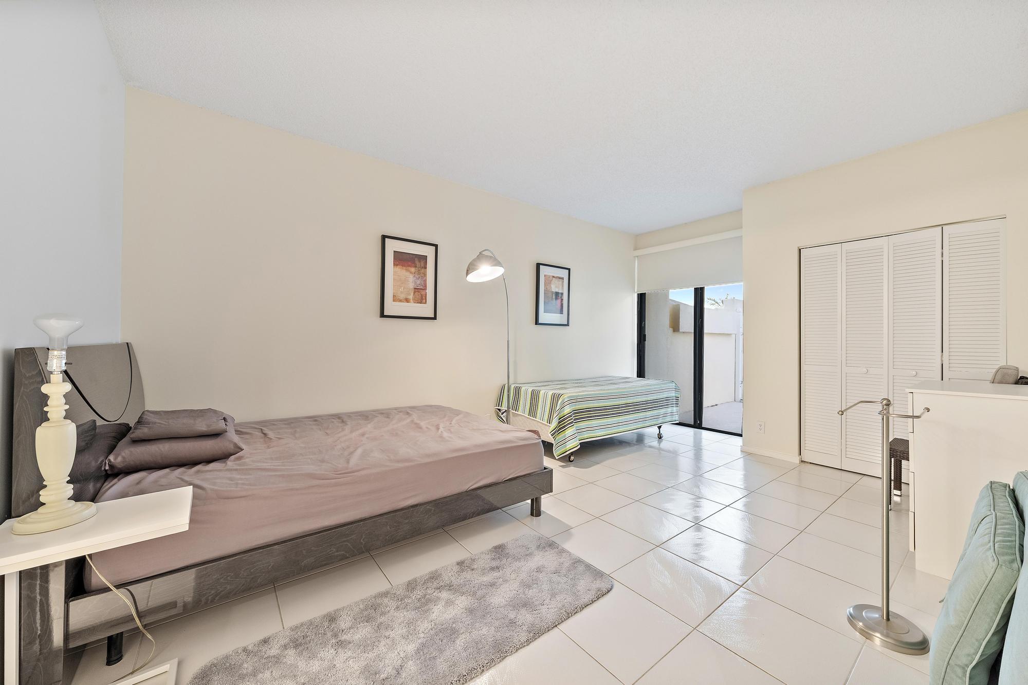 3970 N Ocean #6 Singer Island, FL 33404