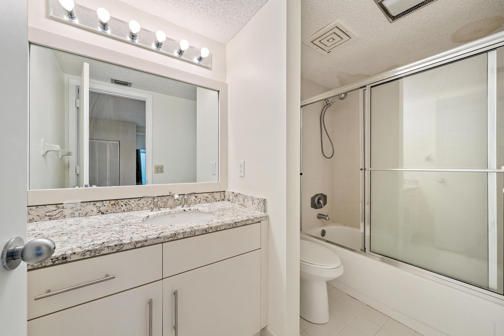 3970 N Ocean #6 Singer Island, FL 33404