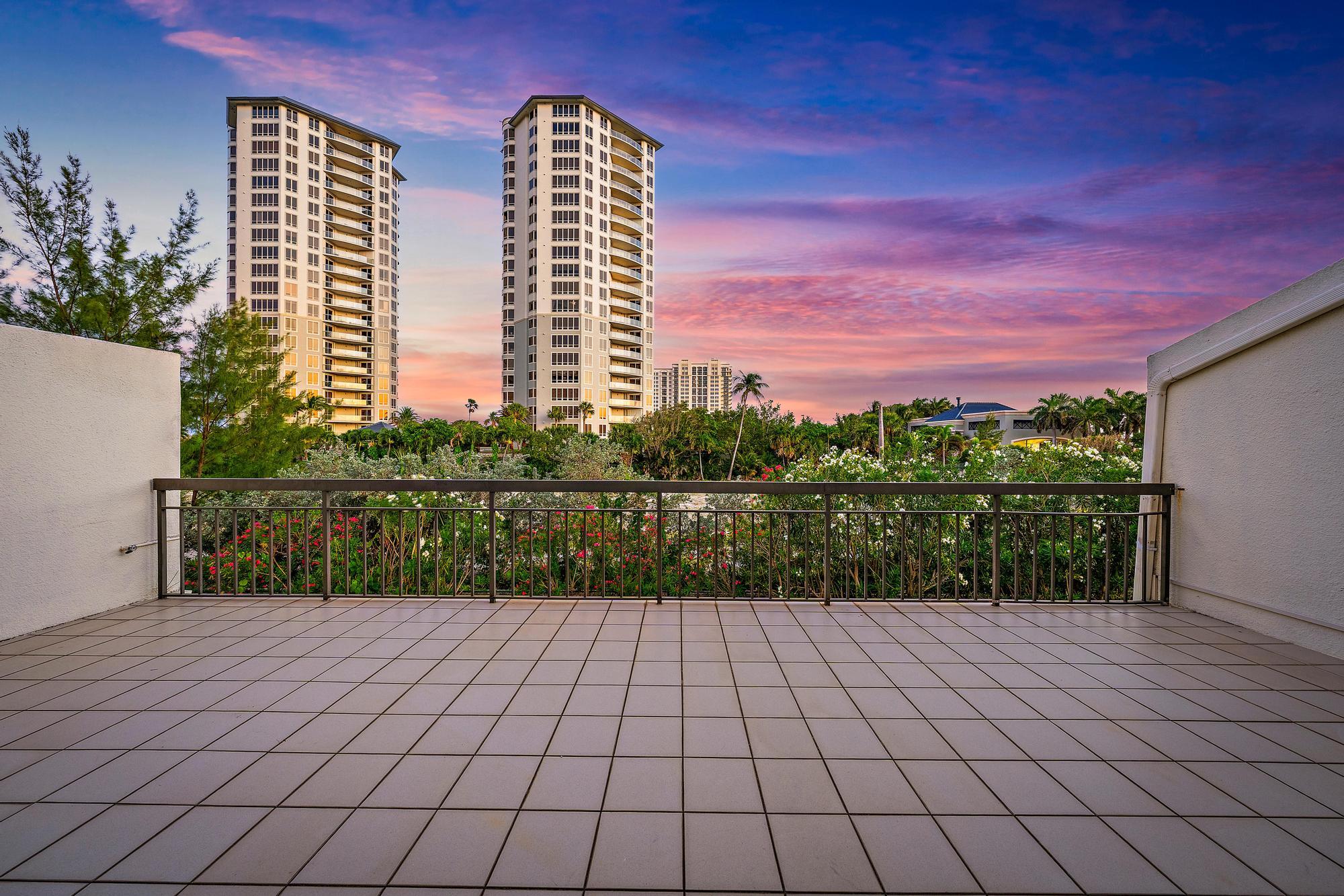 3970 N Ocean #6 Singer Island, FL 33404