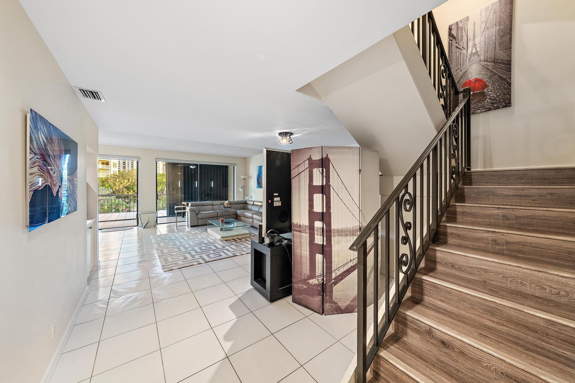 3970 N Ocean #6 Singer Island, FL 33404