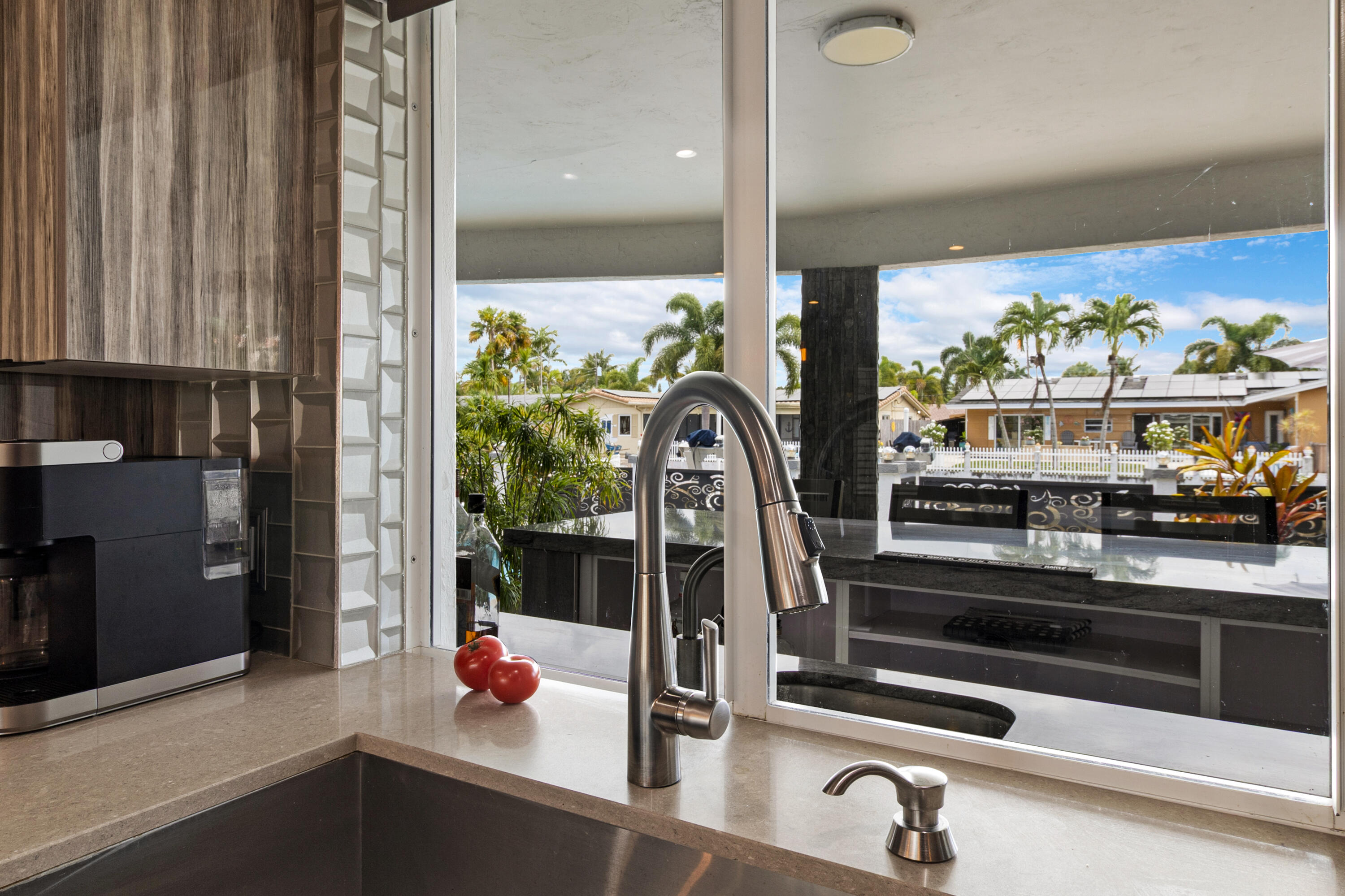 1483 NE 53rd Fort Lauderdale, FL 33334