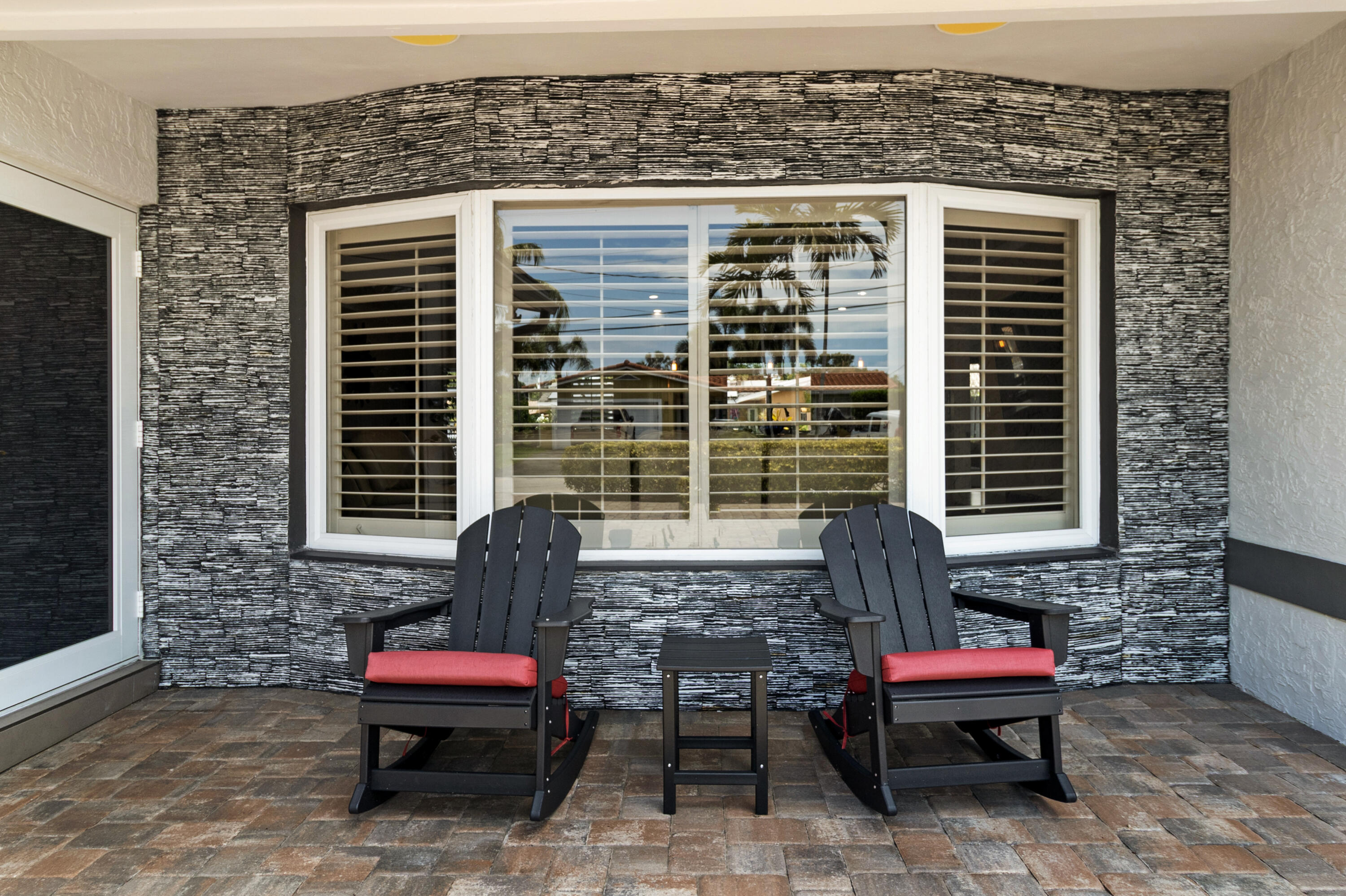 1483 NE 53rd Fort Lauderdale, FL 33334