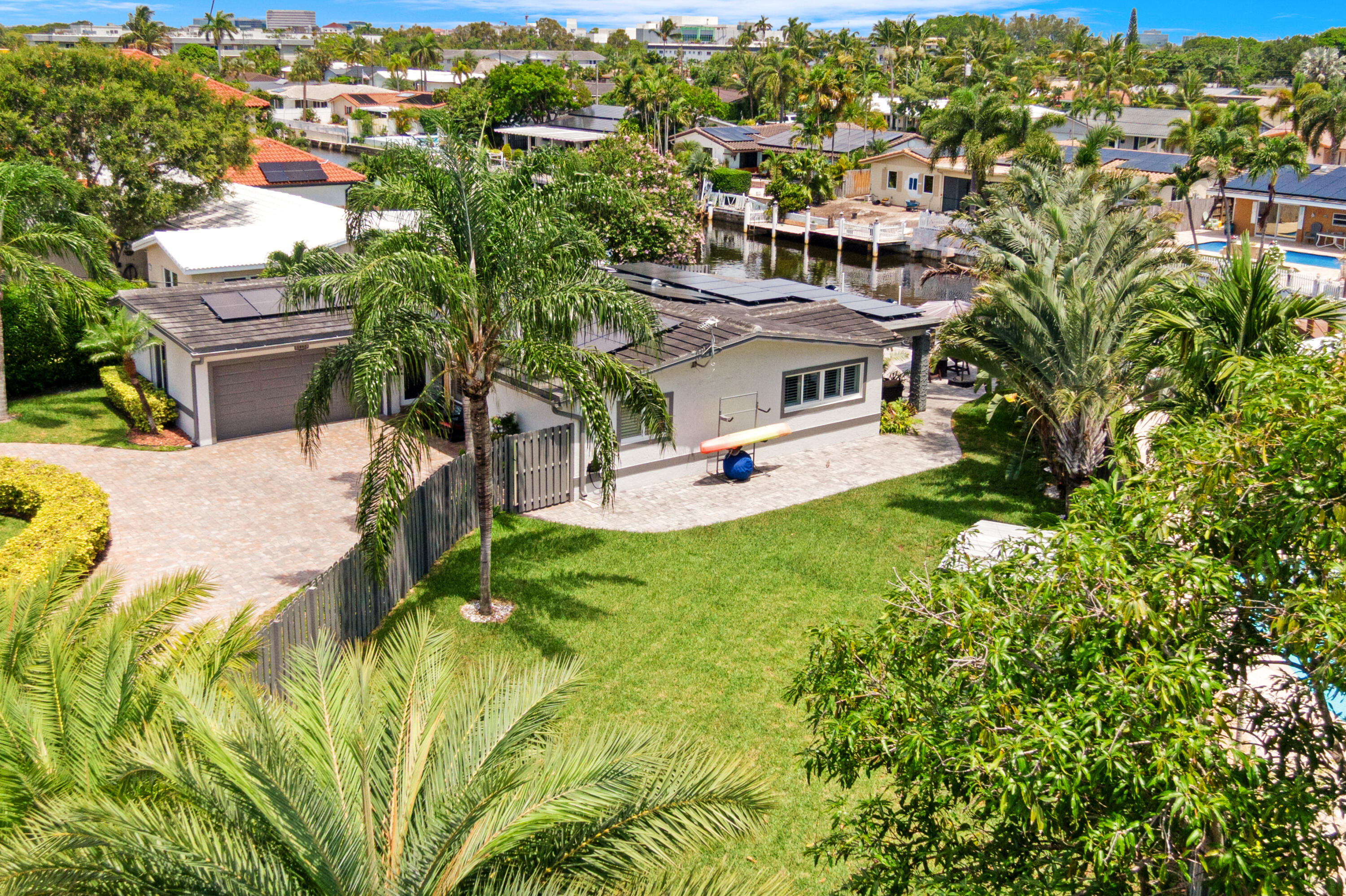 1483 NE 53rd Fort Lauderdale, FL 33334