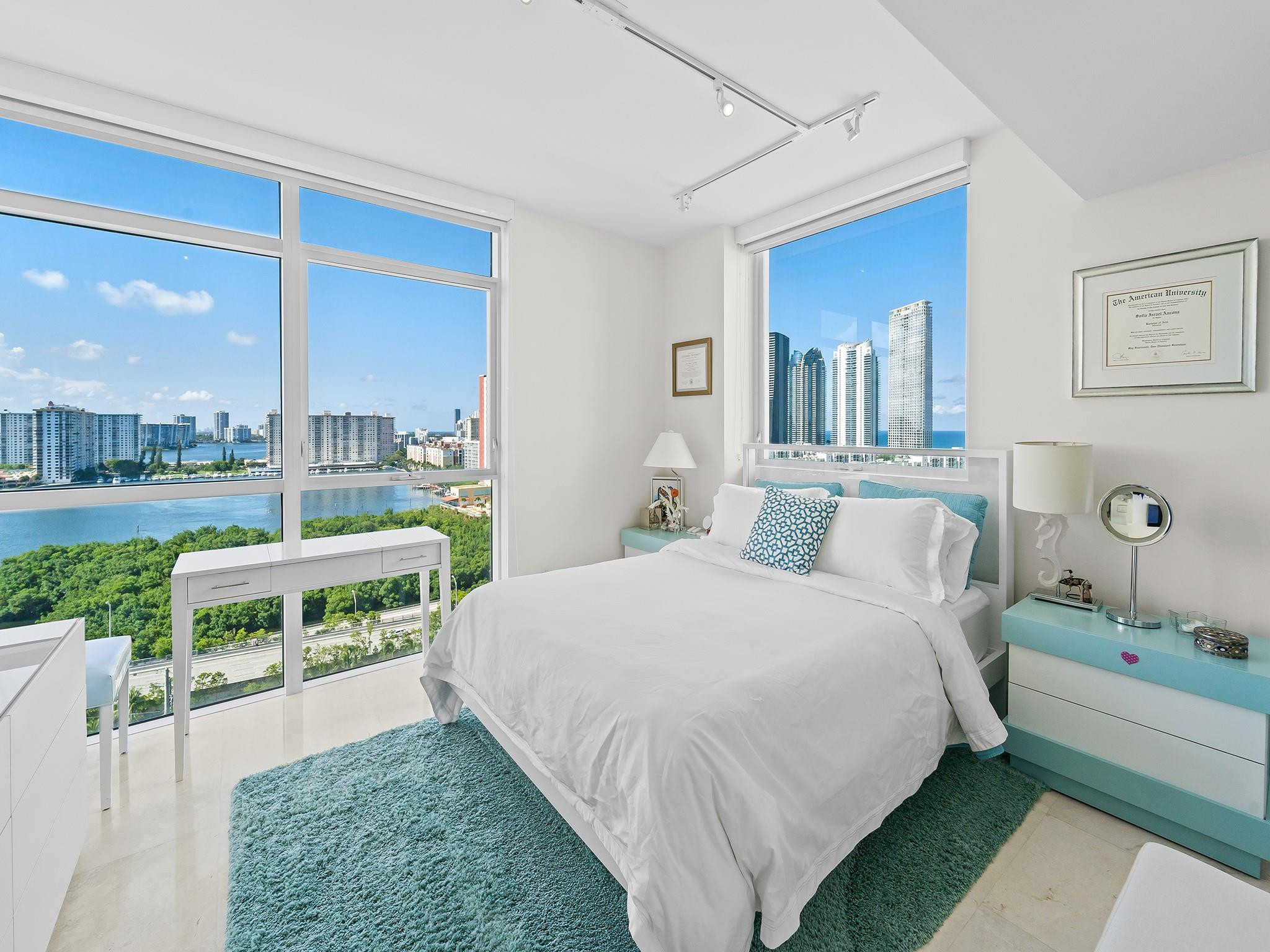 image 400 Sunny Isles12