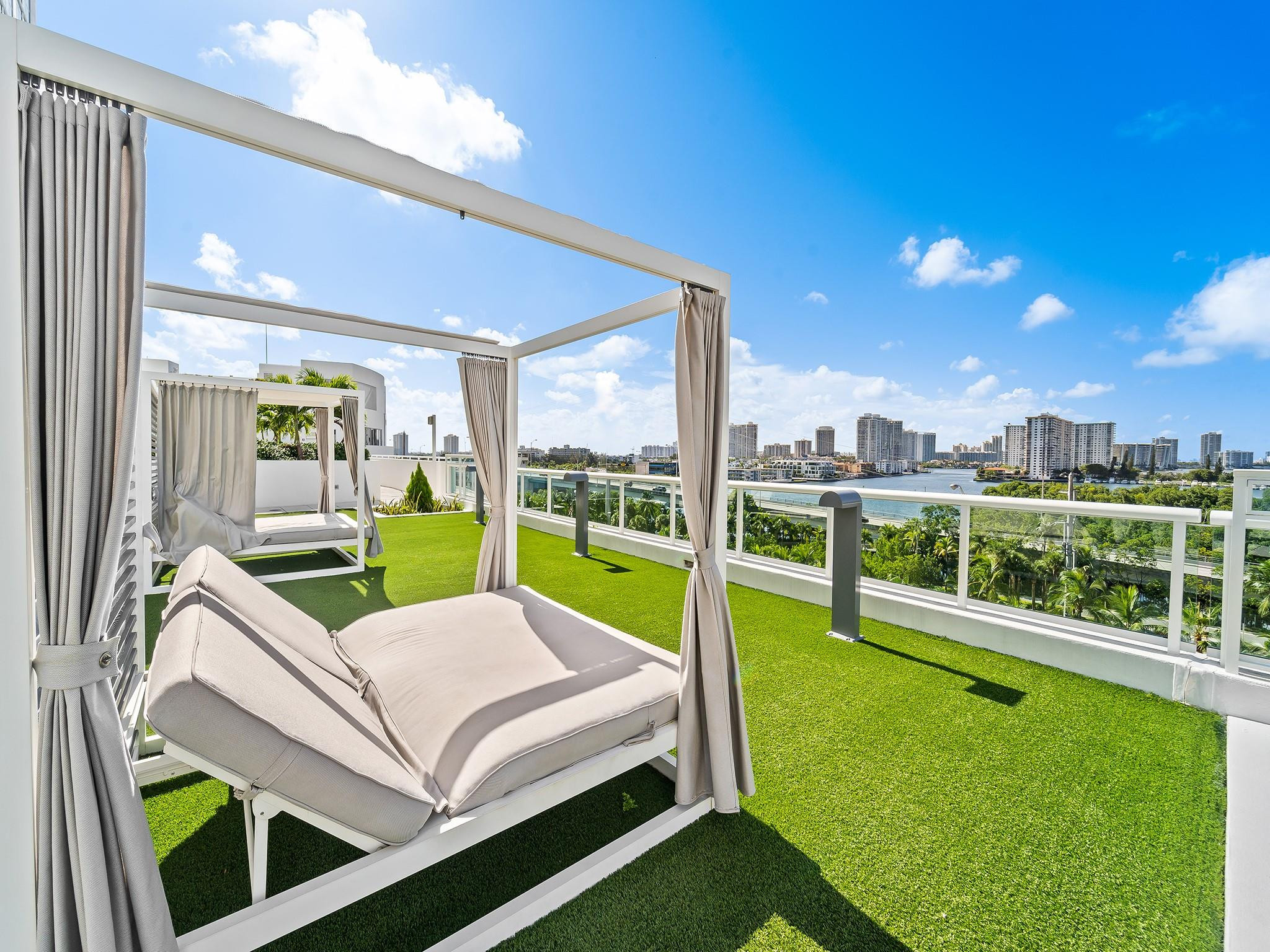 image 400 Sunny Isles26