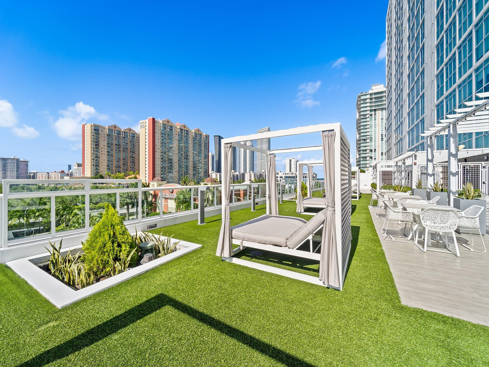image 400 Sunny Isles27