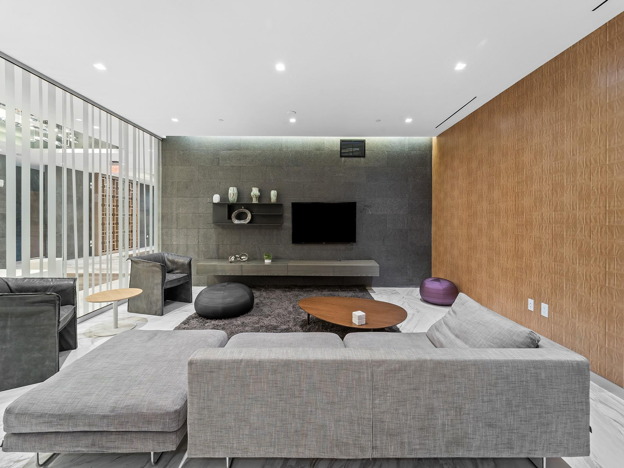 image 400 Sunny Isles37