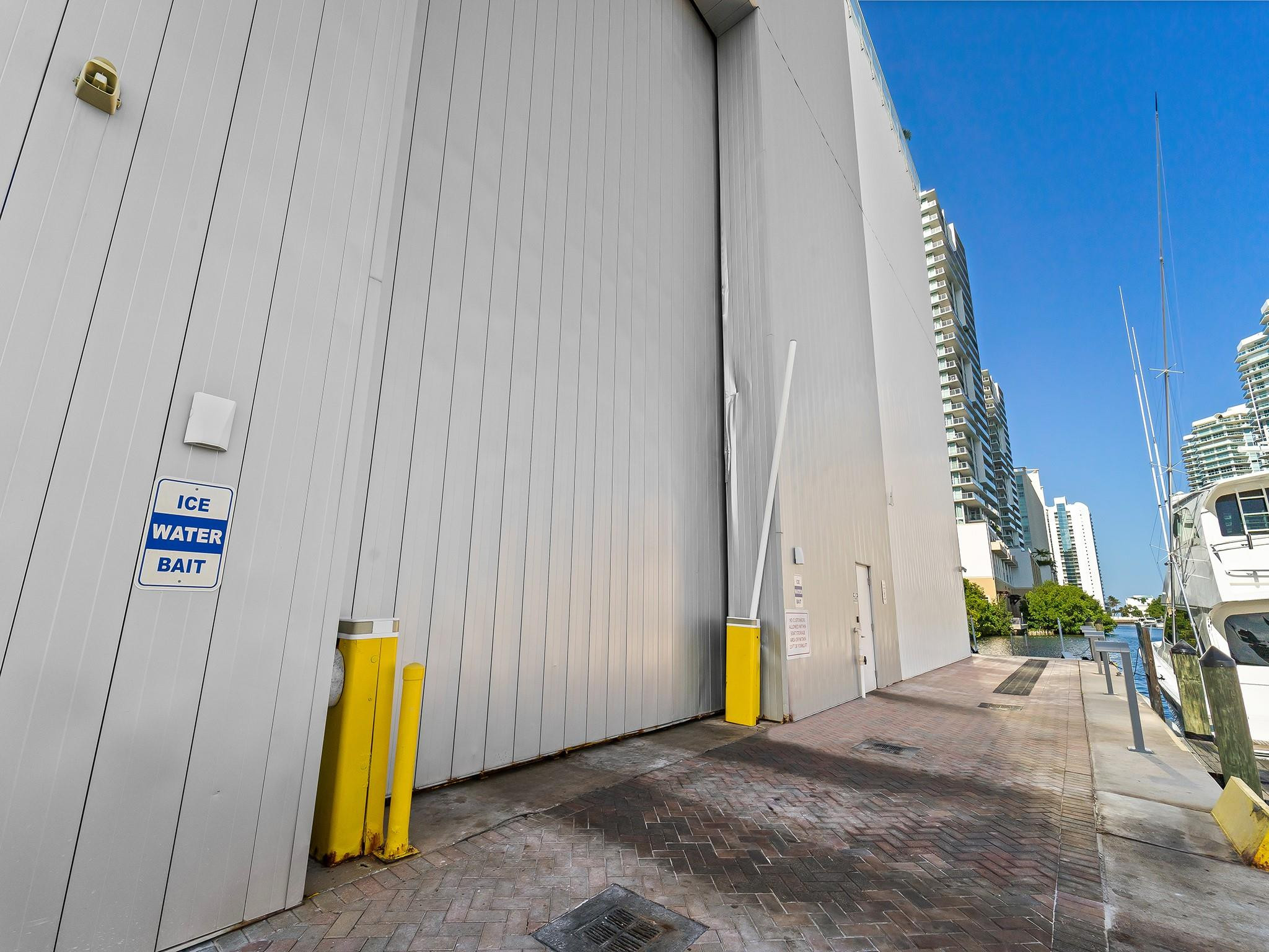 image 400 Sunny Isles44