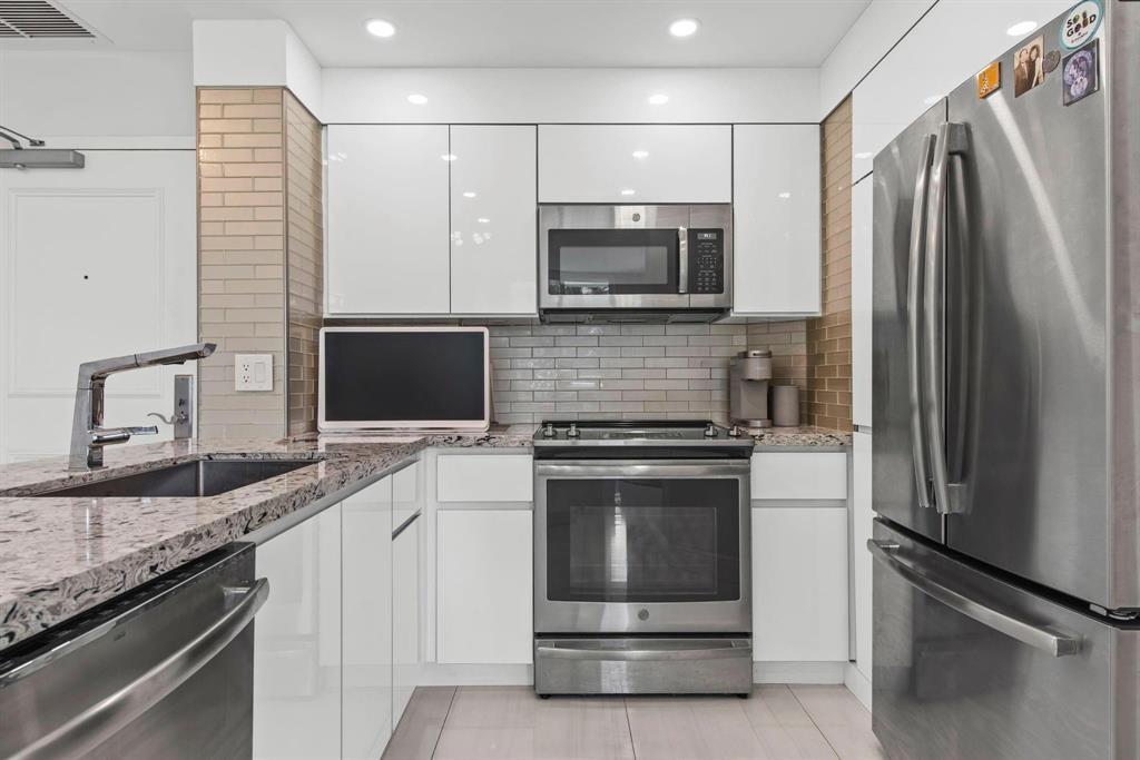 347 N New Riv Dr #310 Fort Lauderdale, FL 33301