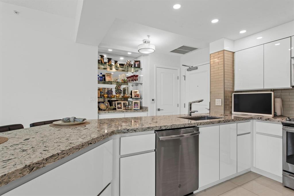 347 N New Riv Dr #310 Fort Lauderdale, FL 33301