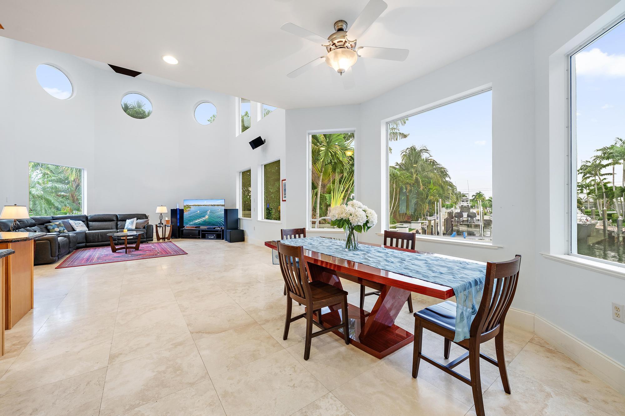 1121 Fairview Singer Island, FL 33404
