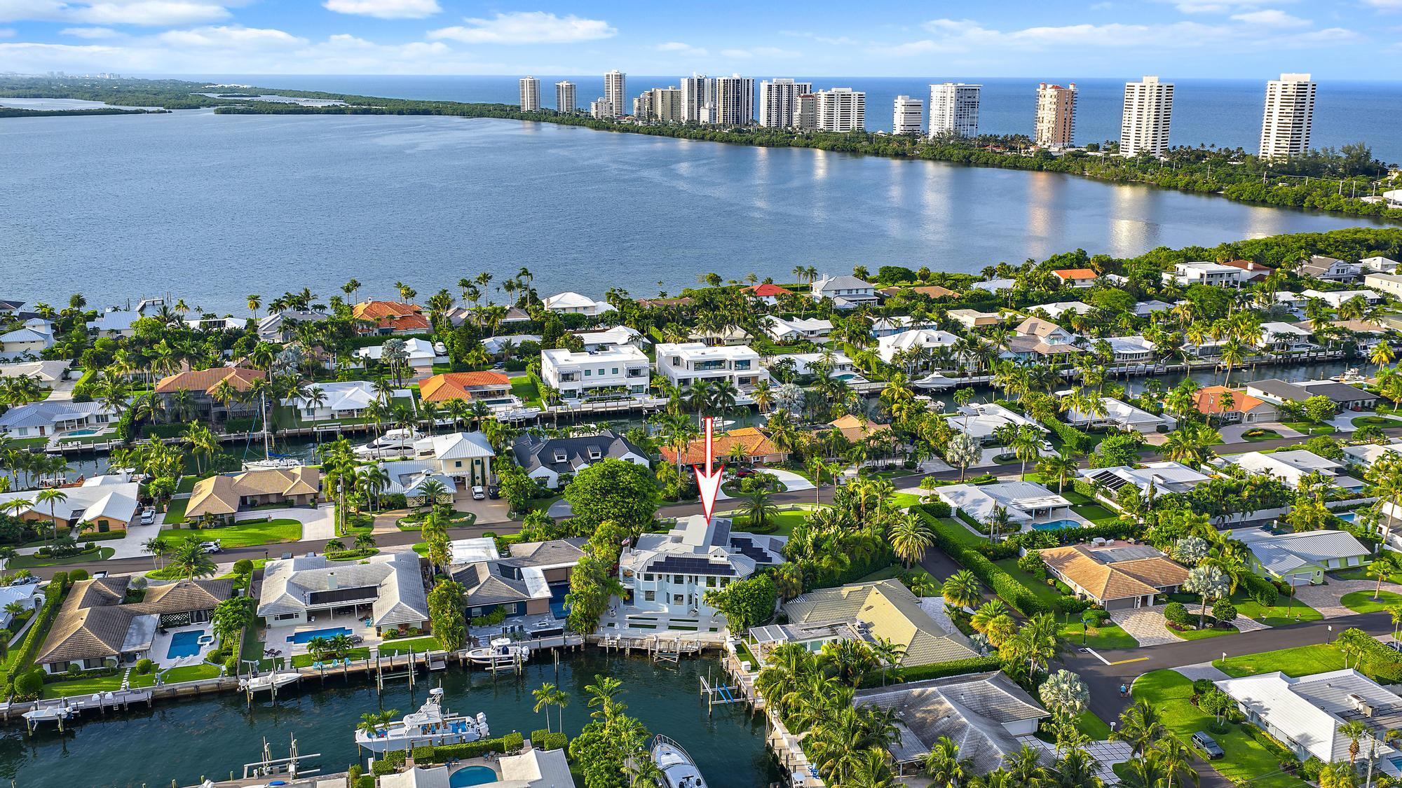 1121 Fairview Singer Island, FL 33404