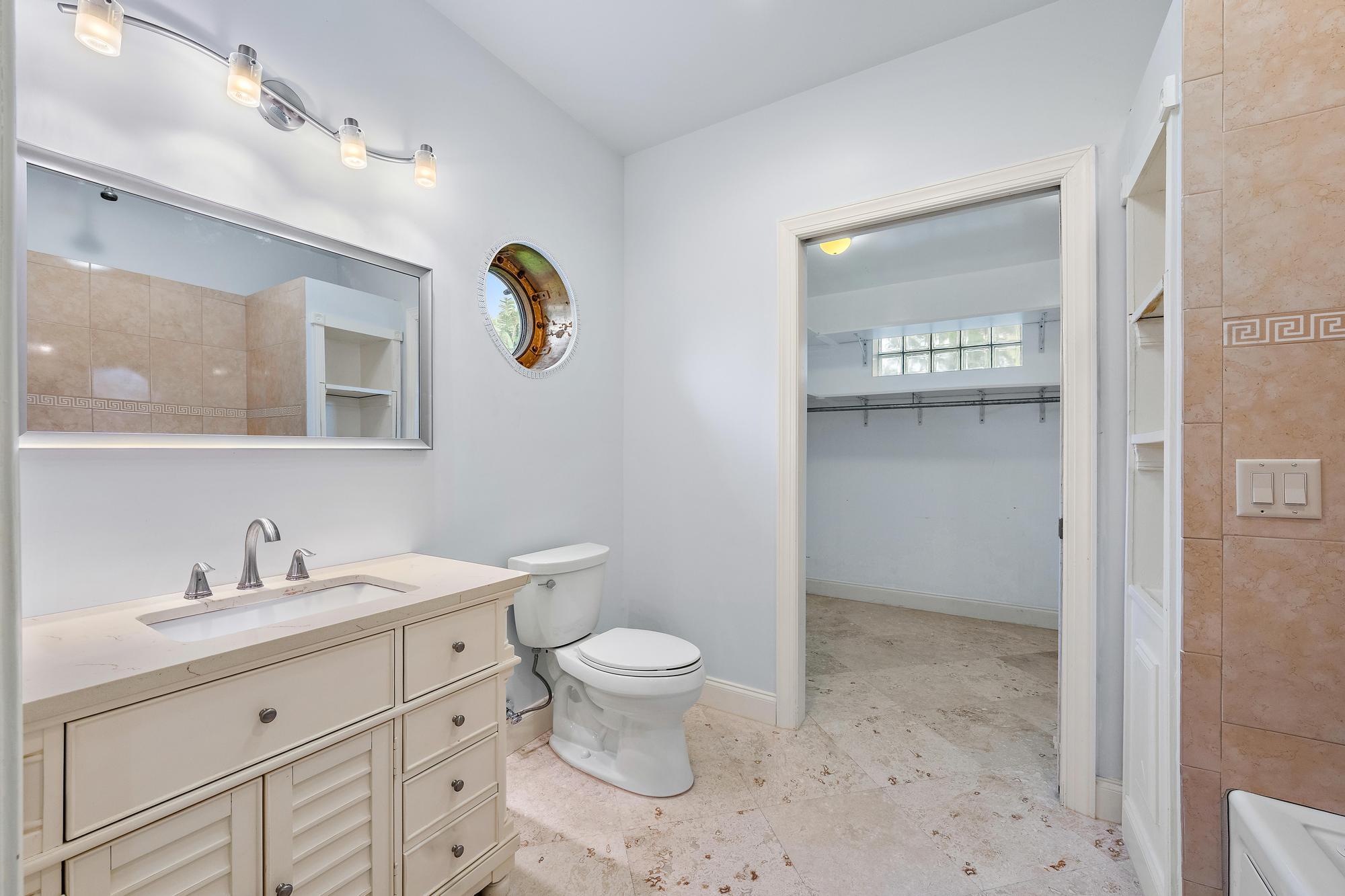 1121 Fairview Singer Island, FL 33404