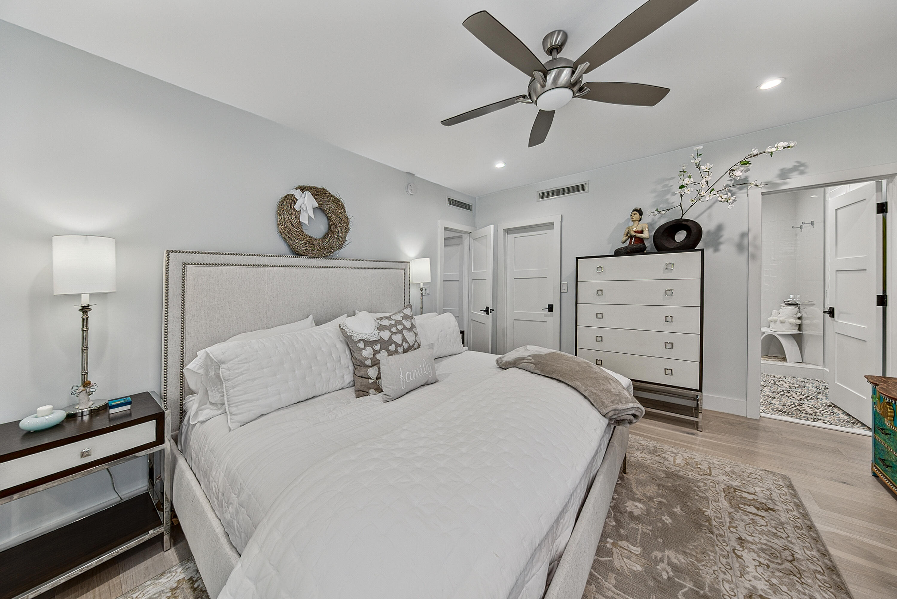 1556 S Ocean #204 Fort Lauderdale, FL 33316