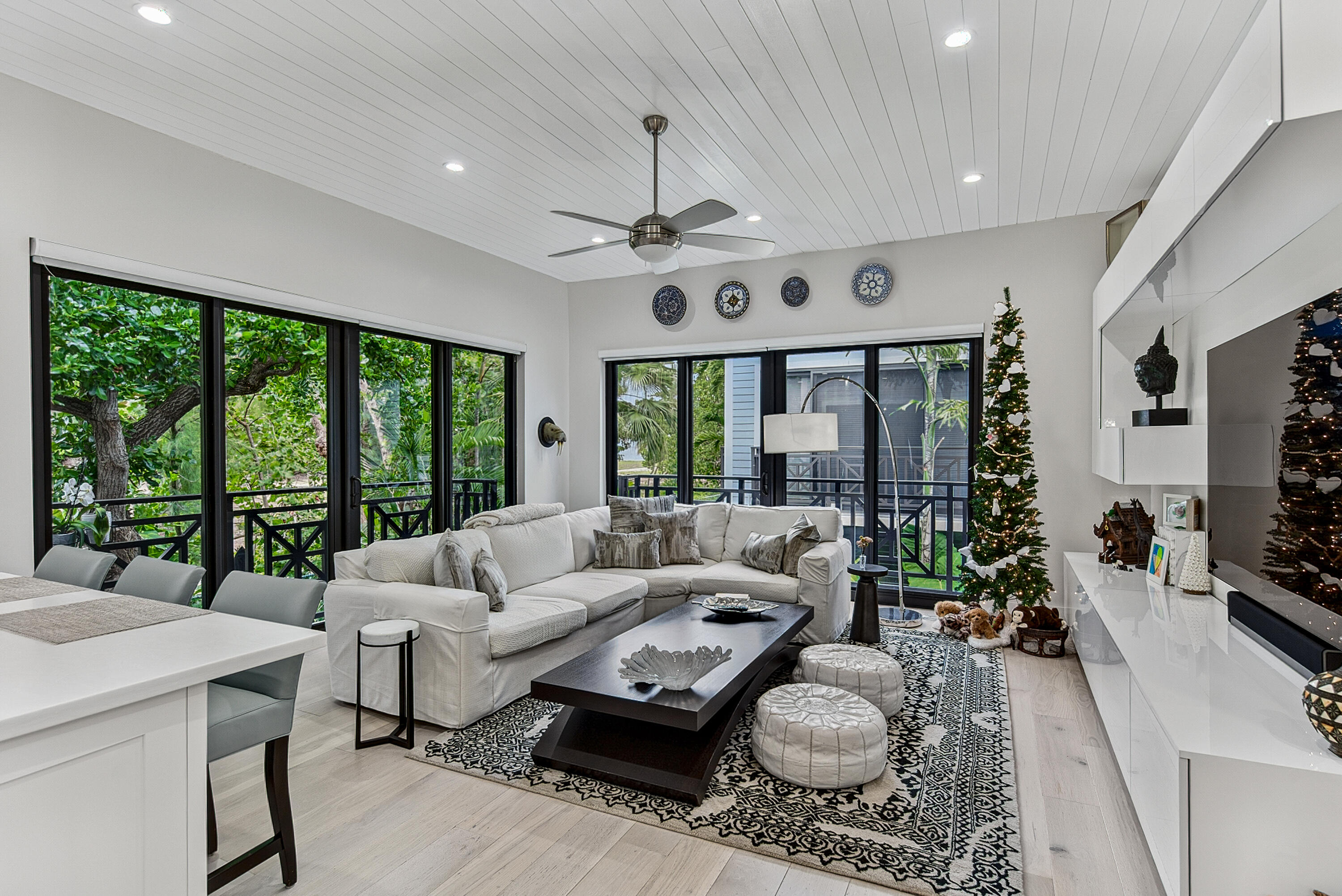 1556 S Ocean #204 Fort Lauderdale, FL 33316