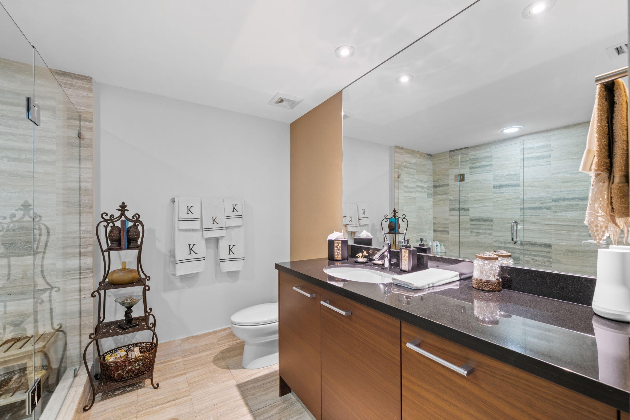 101 S Fort Lauderdale Bch Blvd #2303 Fort Lauderdale, FL 33316