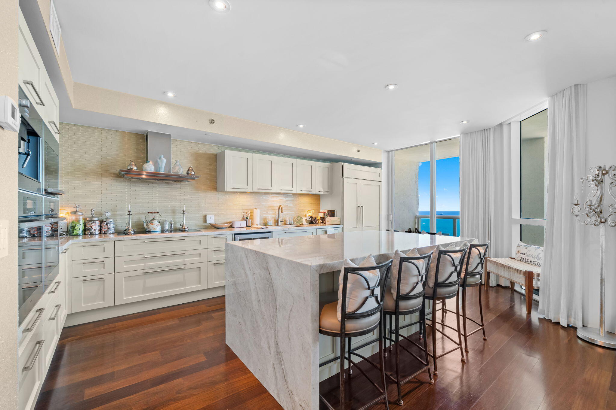 101 S Fort Lauderdale Bch Blvd #2303 Fort Lauderdale, FL 33316