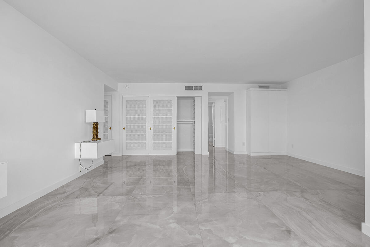 201 N Riverside Dr #802 Pompano Beach, FL 33062