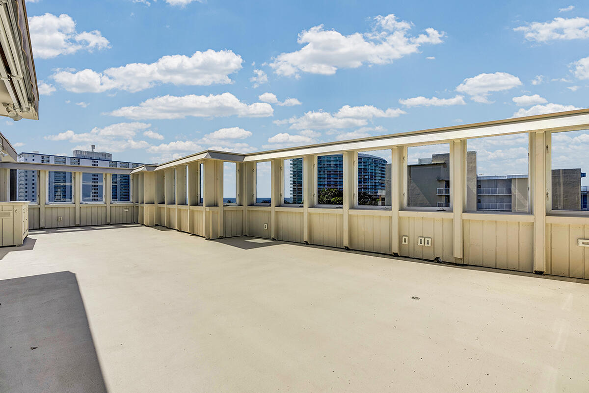 201 N Riverside Dr #802 Pompano Beach, FL 33062