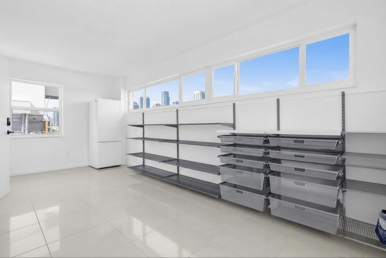 201 N Riverside Dr #802 Pompano Beach, FL 33062