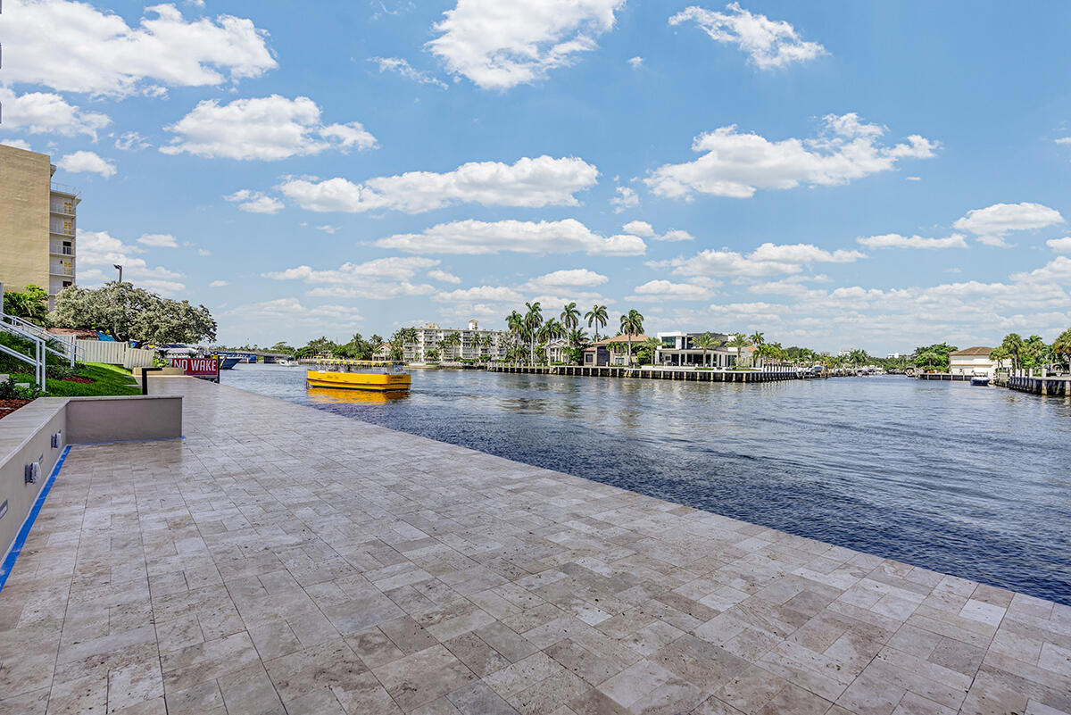 201 N Riverside Dr #802 Pompano Beach, FL 33062