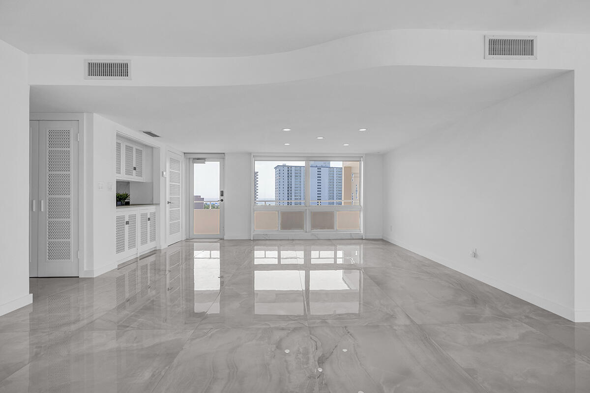 201 N Riverside Dr #802 Pompano Beach, FL 33062