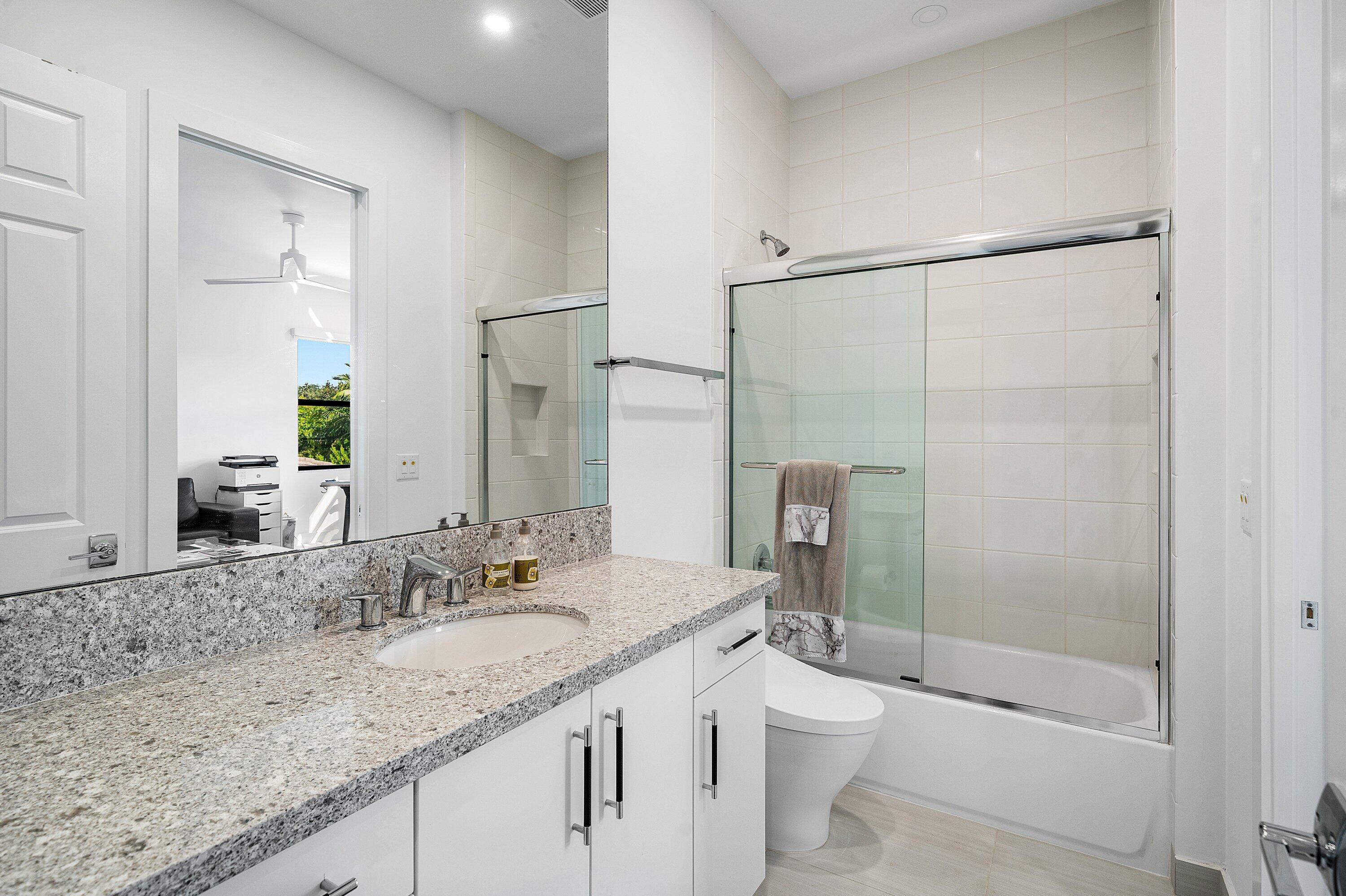 9586 Vescovato Way Boca Raton, FL 33496
