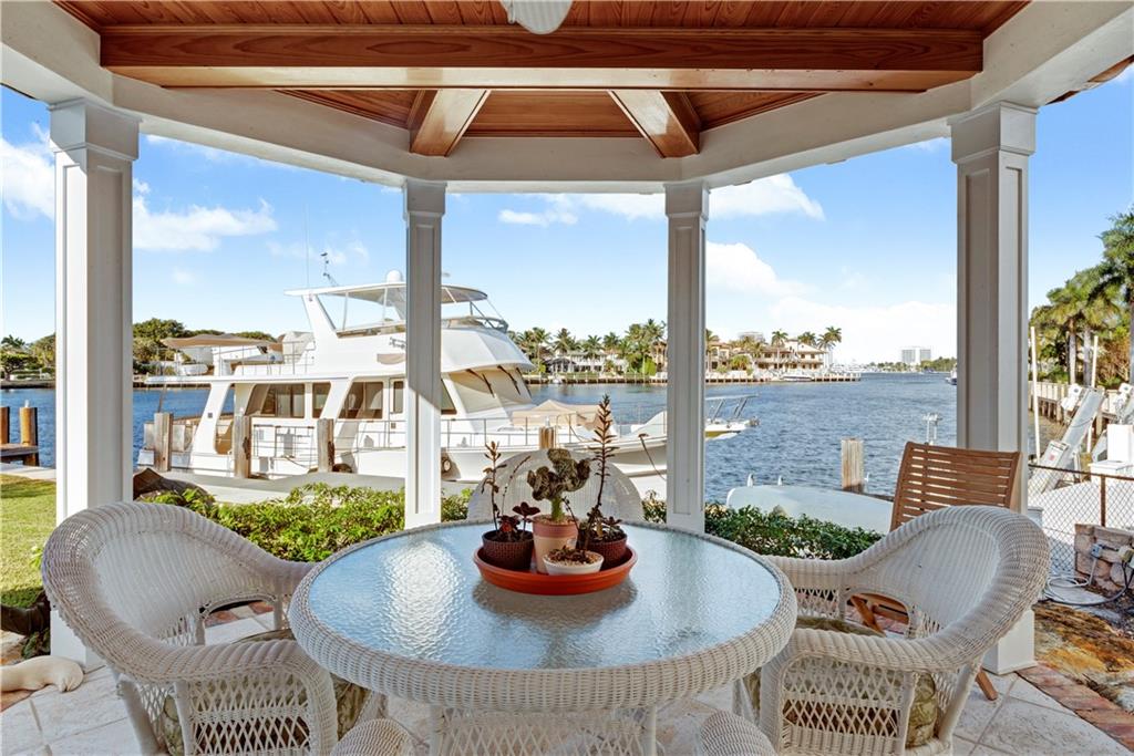 35 Isla Bahia Dr