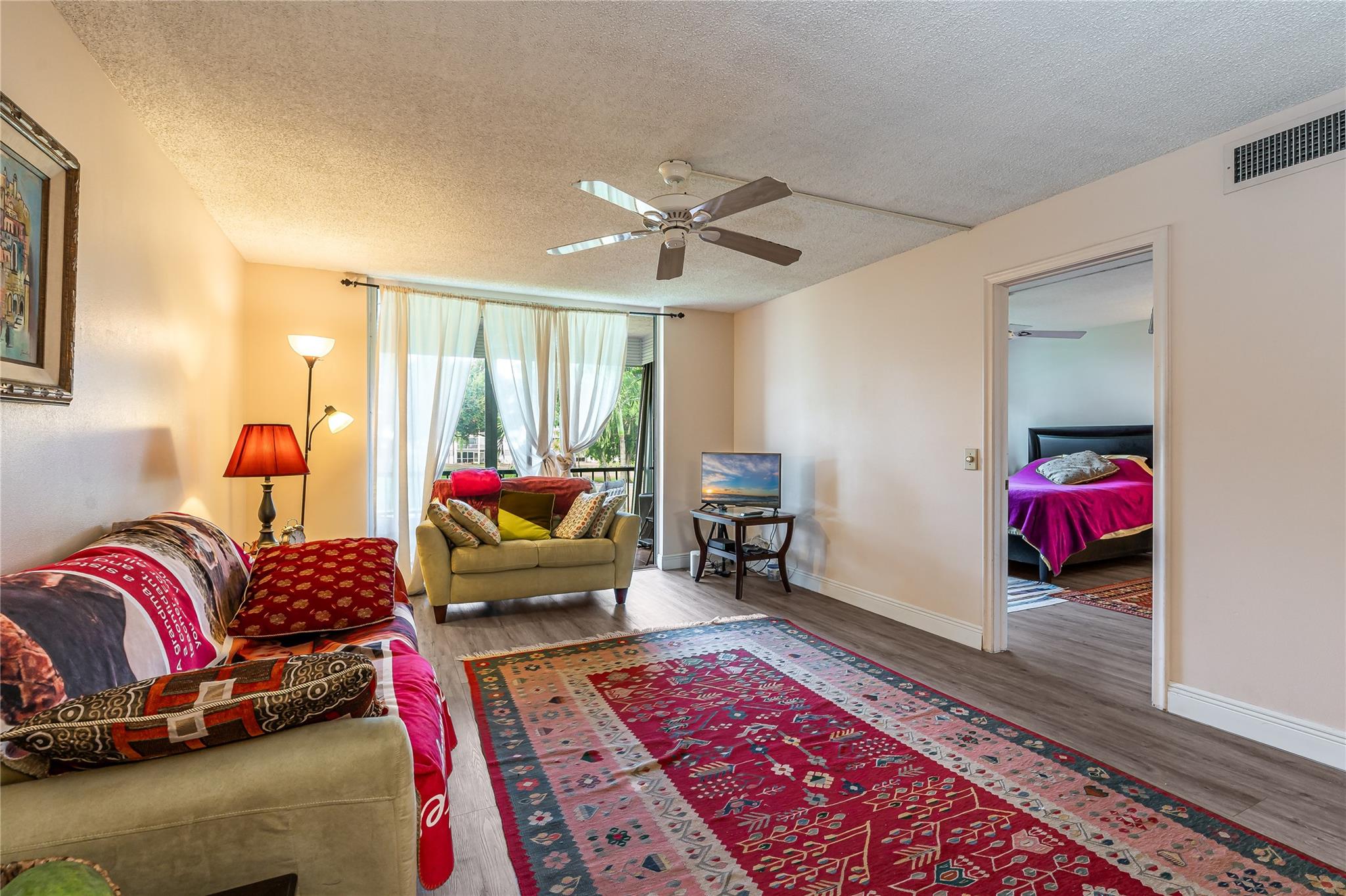8930 S Hollybrook Blvd #209