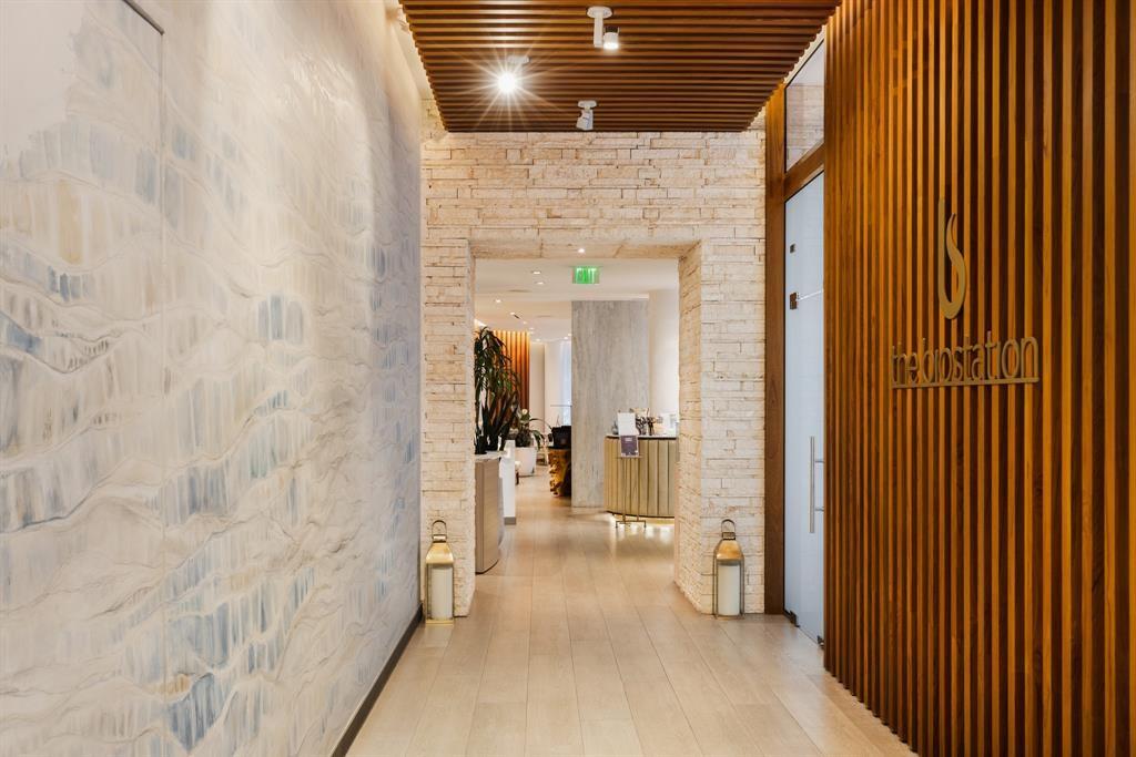 2200 N Ocean Blvd #S501 Fort Lauderdale, FL 33305