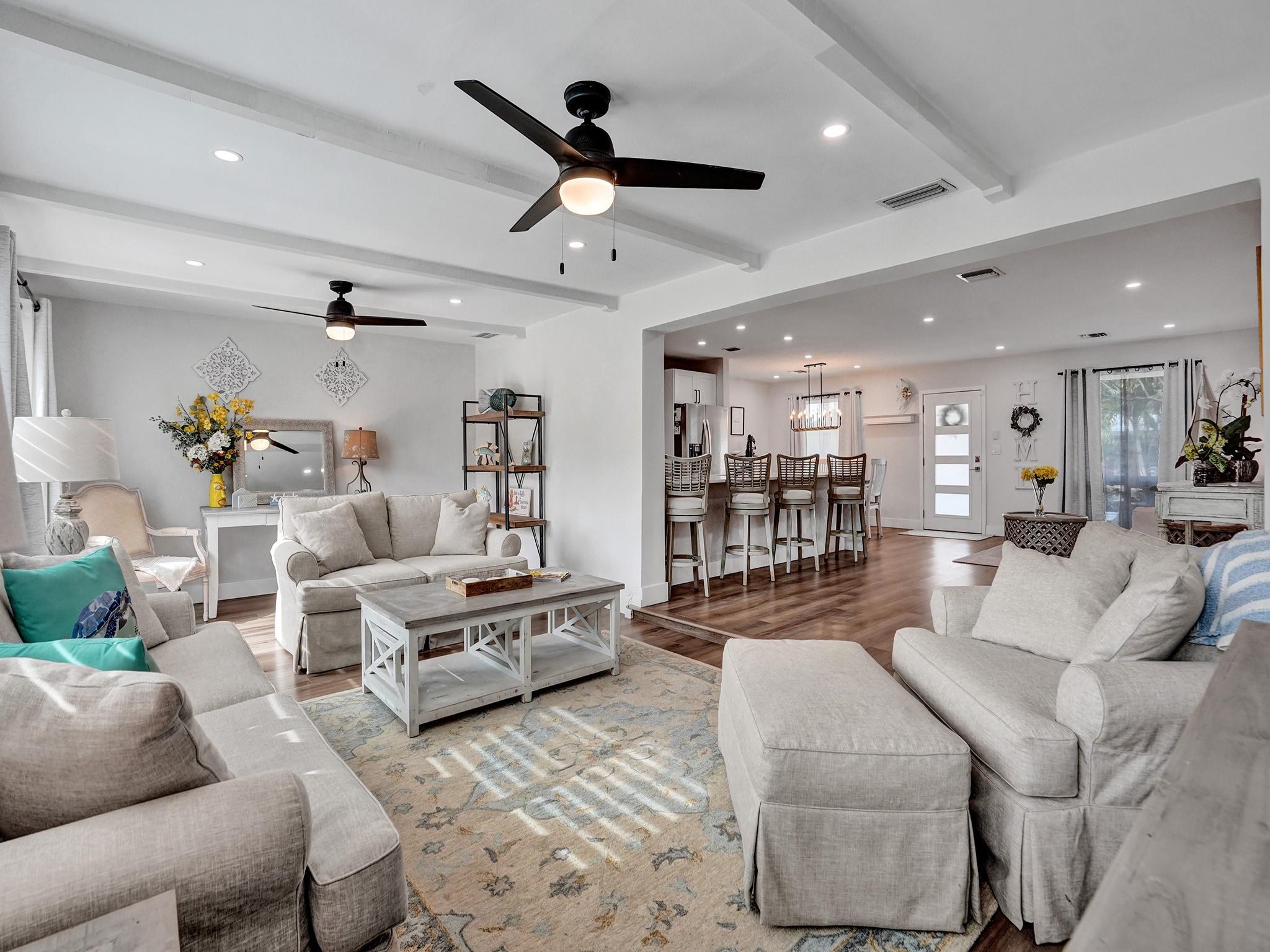 801 SE 9th Ave,Deerfield Beach, FL 33441