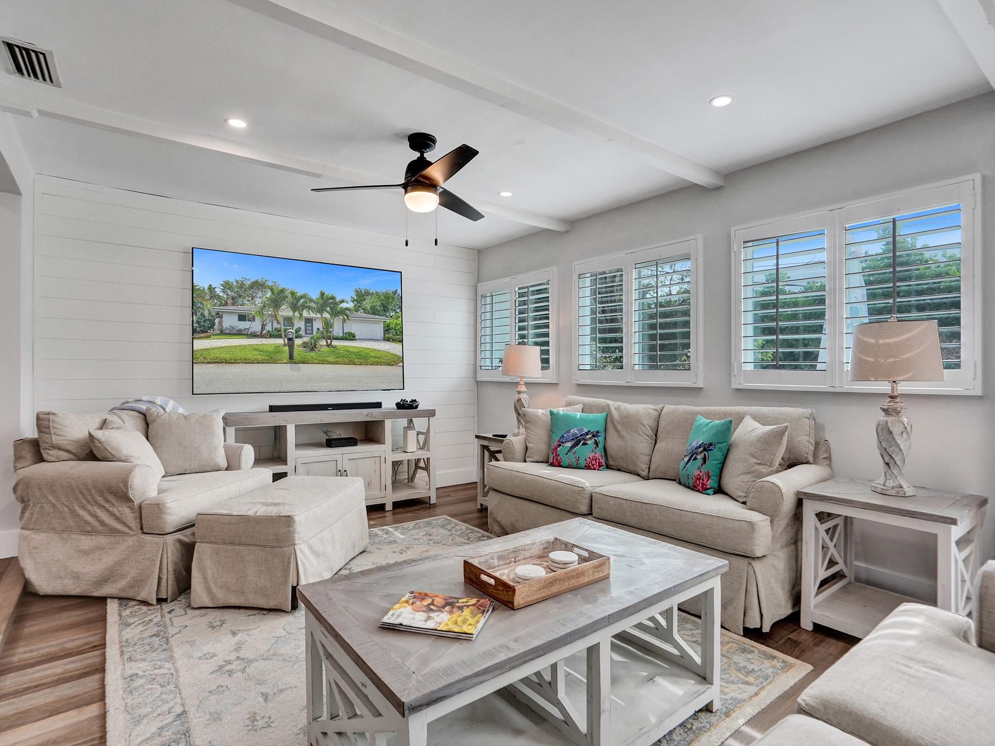 801 SE 9th Ave,Deerfield Beach, FL 33441