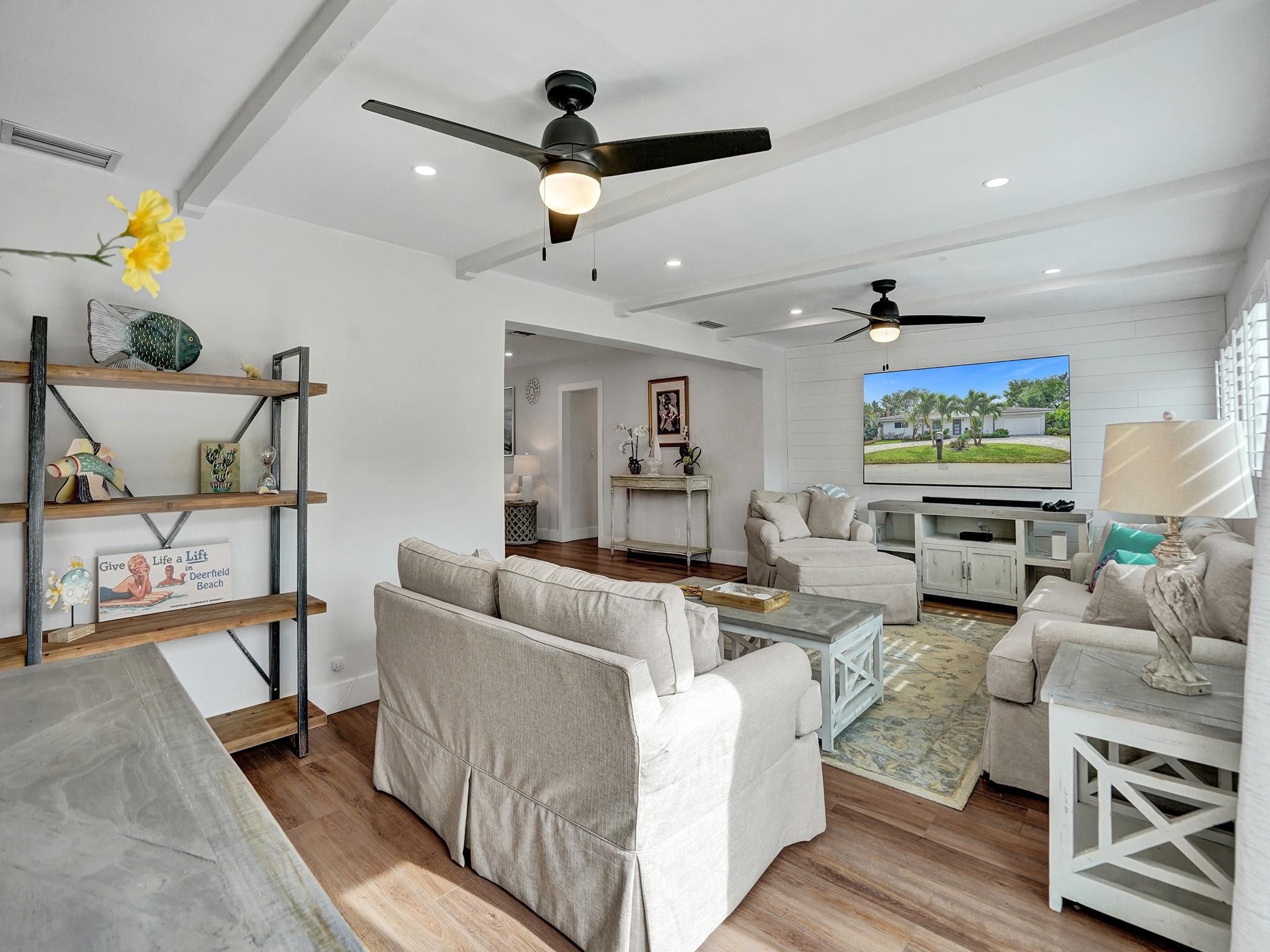 801 SE 9th Ave,Deerfield Beach, FL 33441