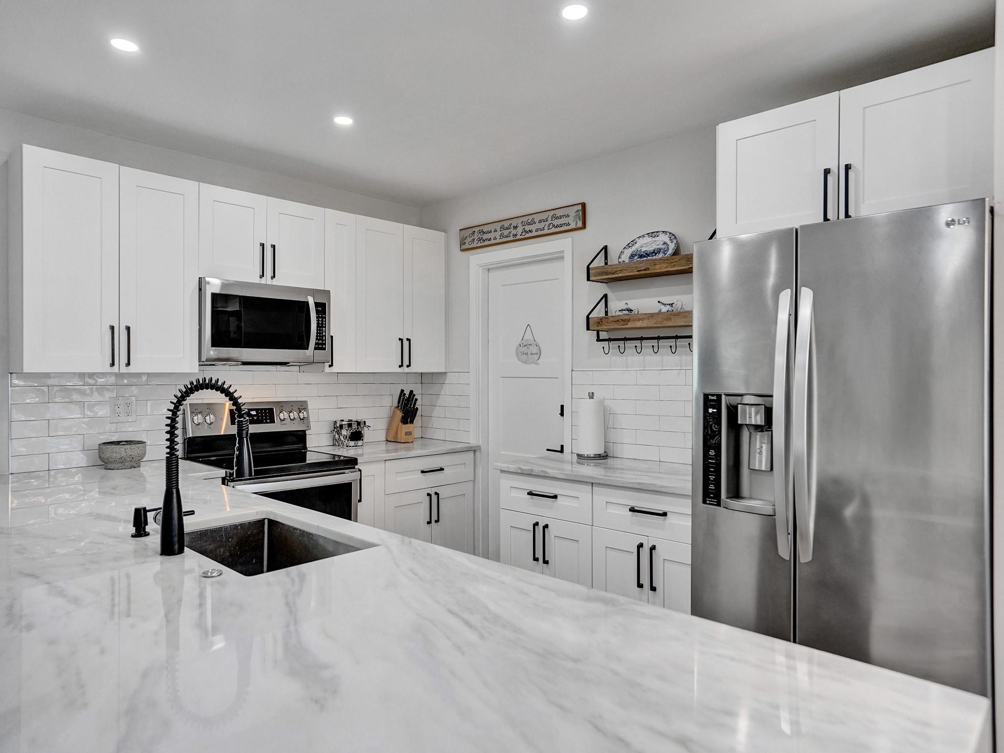 801 SE 9th Ave,Deerfield Beach, FL 33441