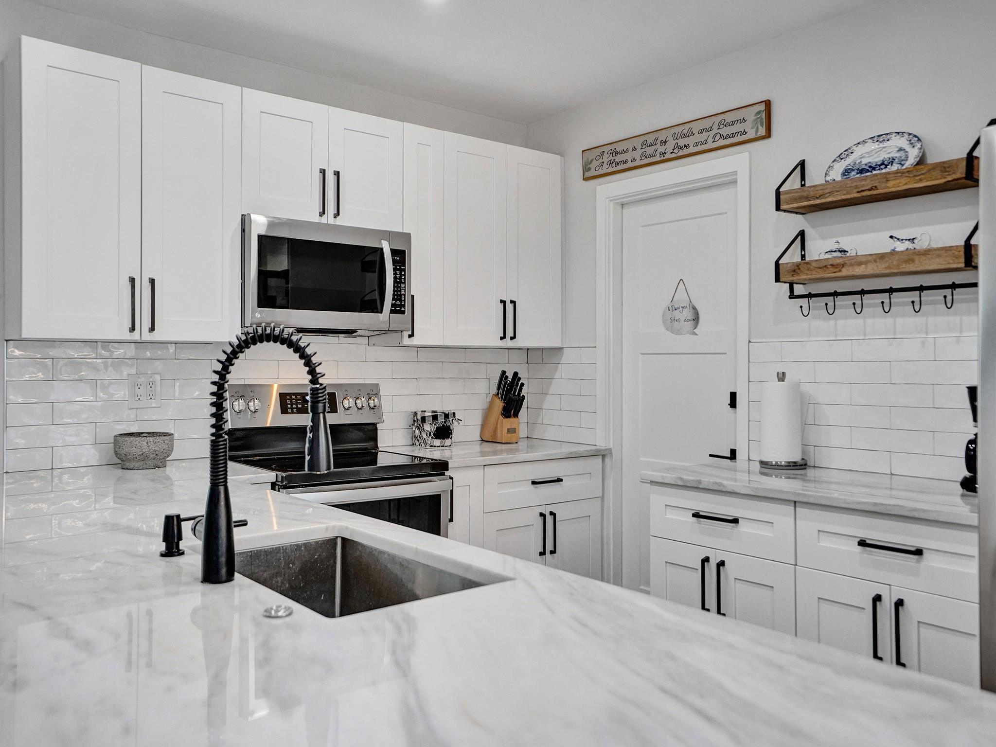 801 SE 9th Ave,Deerfield Beach, FL 33441