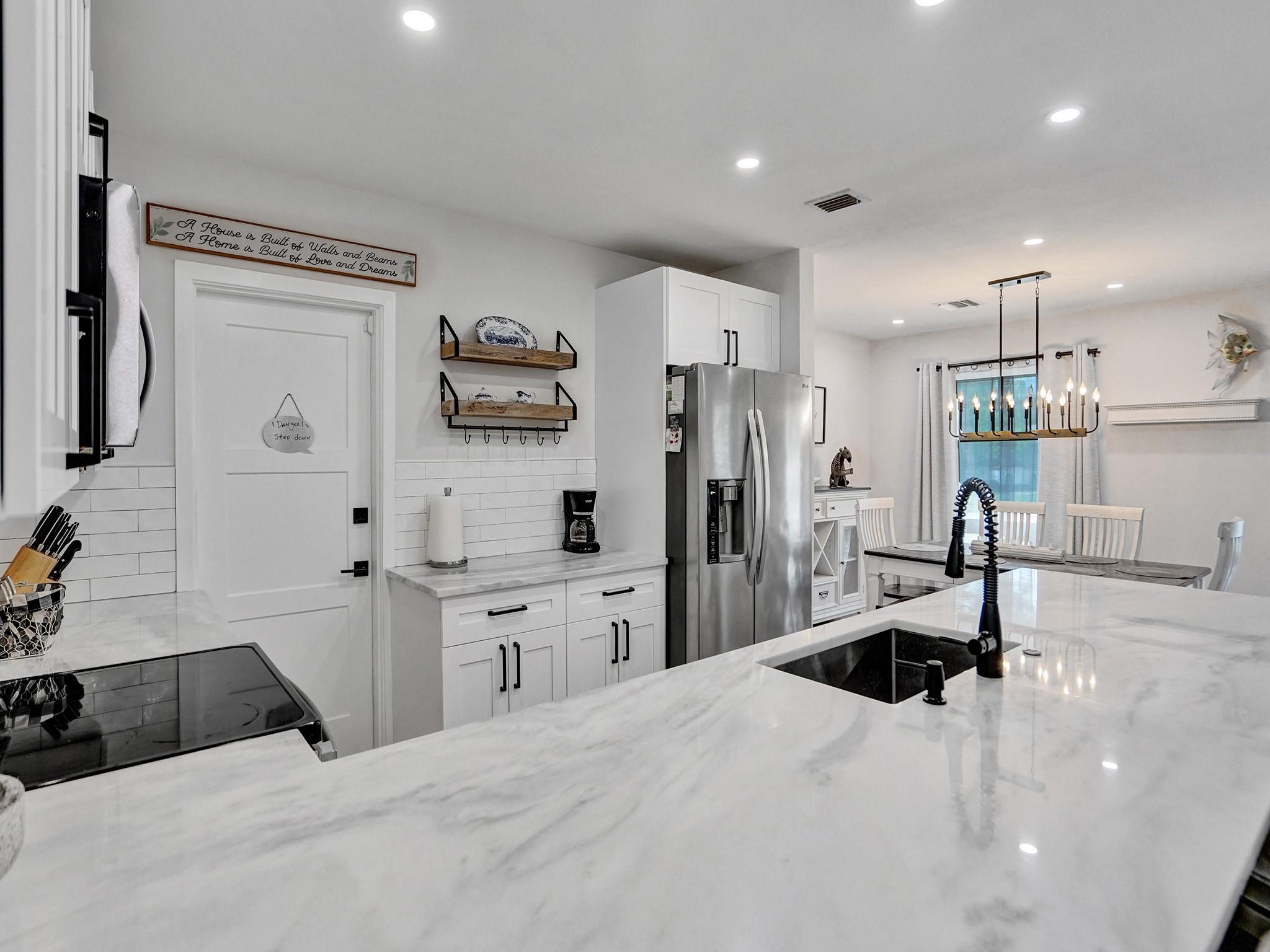 801 SE 9th Ave,Deerfield Beach, FL 33441