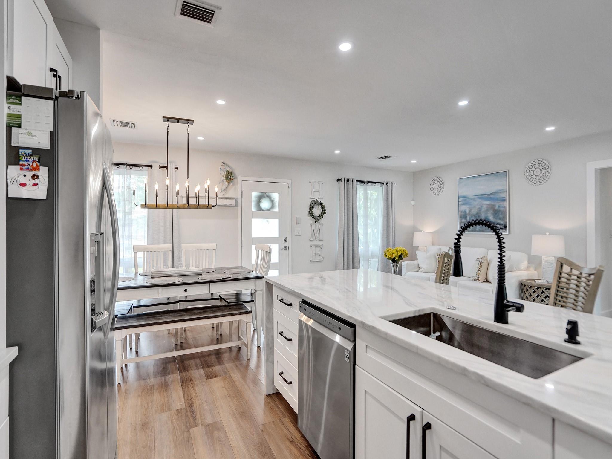 801 SE 9th Ave,Deerfield Beach, FL 33441