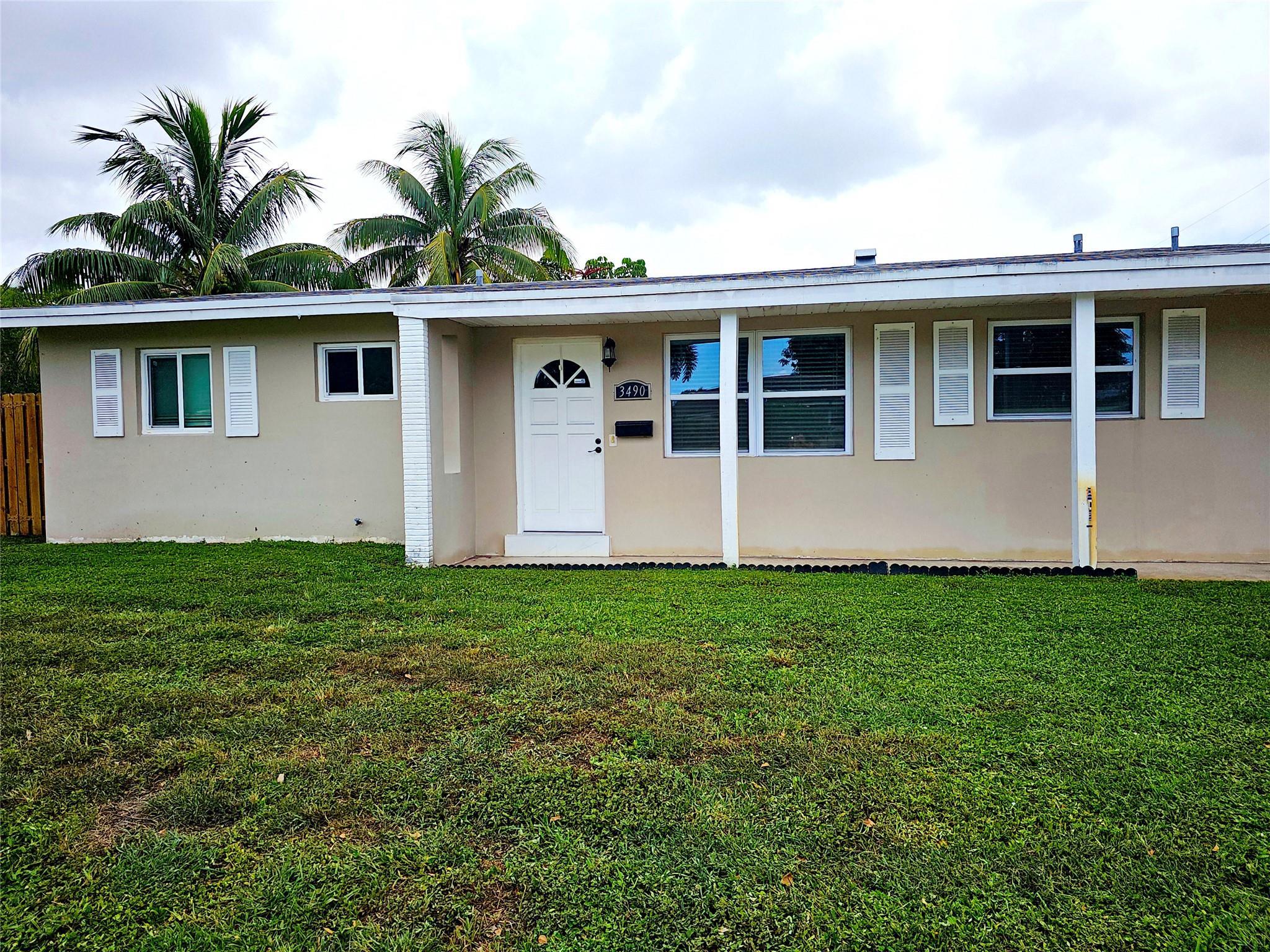 3490 SW 19th St