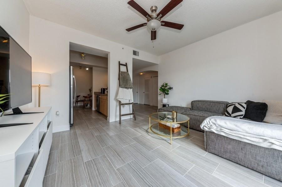 533 NE 3rd Ave #551