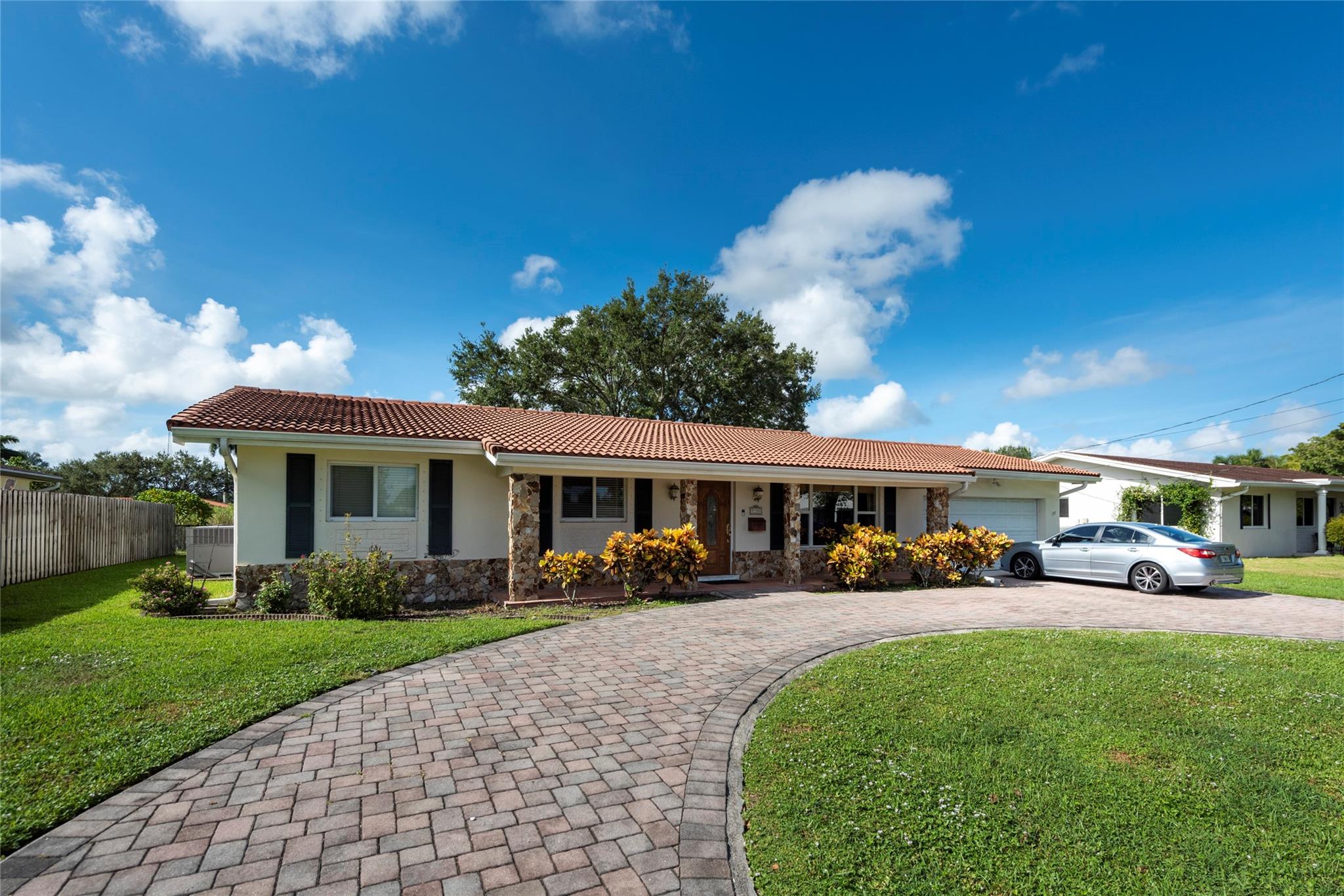 7200 NW 10th Ct