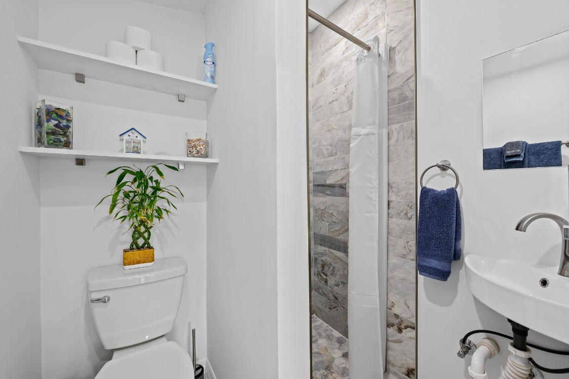 1300 SW 17th Fort Lauderdale, FL 33315