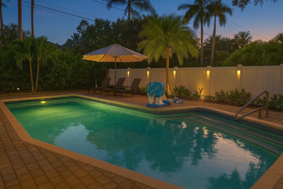 1300 SW 17th Fort Lauderdale, FL 33315