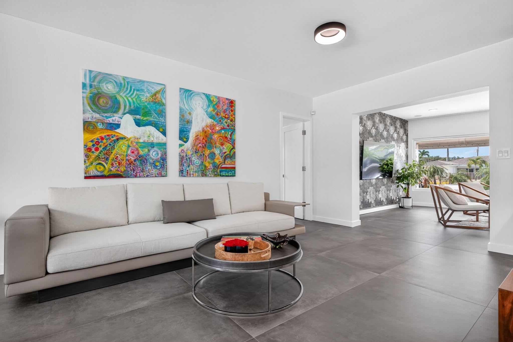 2720 NE 59th St Fort Lauderdale, FL 33308