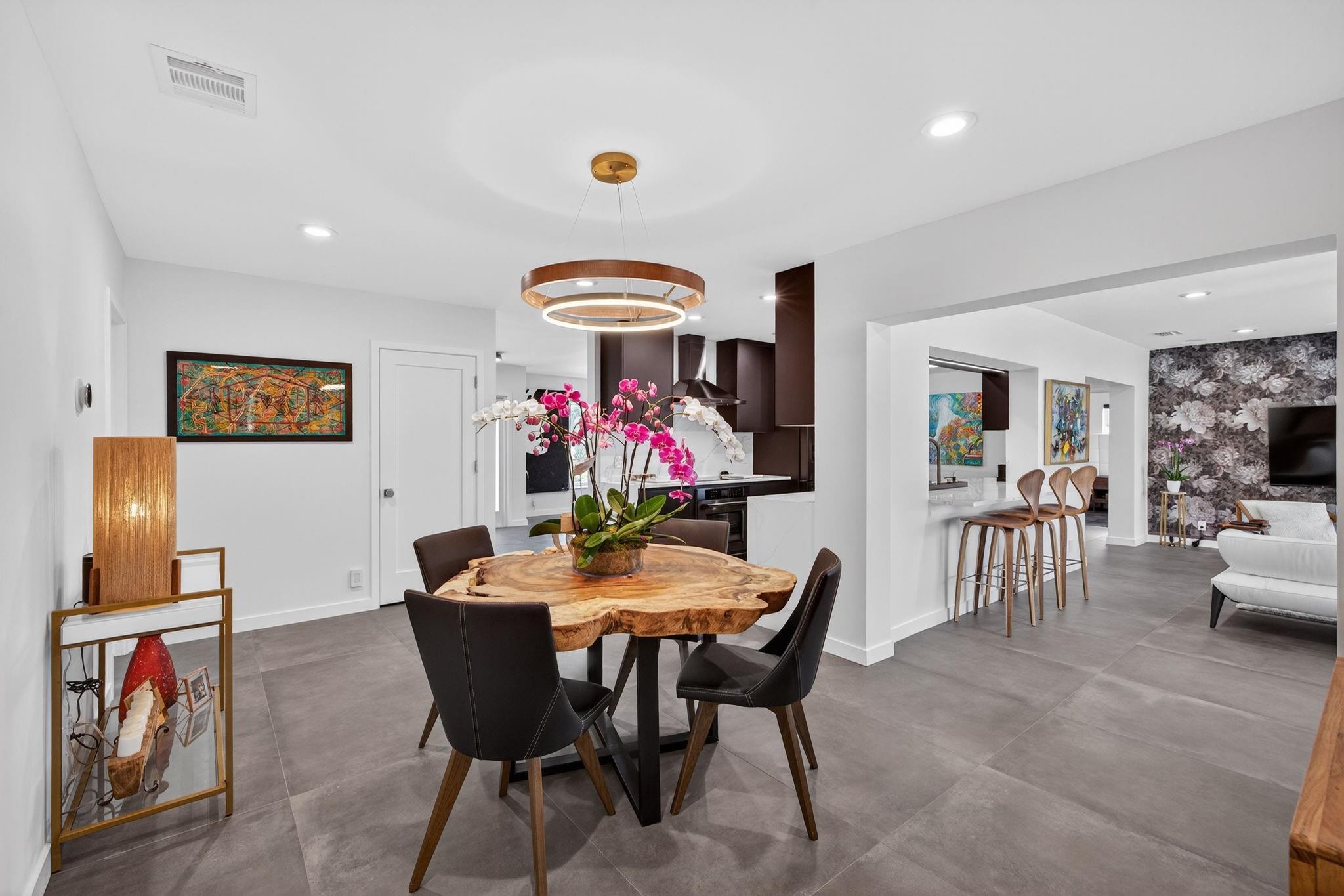 2720 NE 59th St Fort Lauderdale, FL 33308