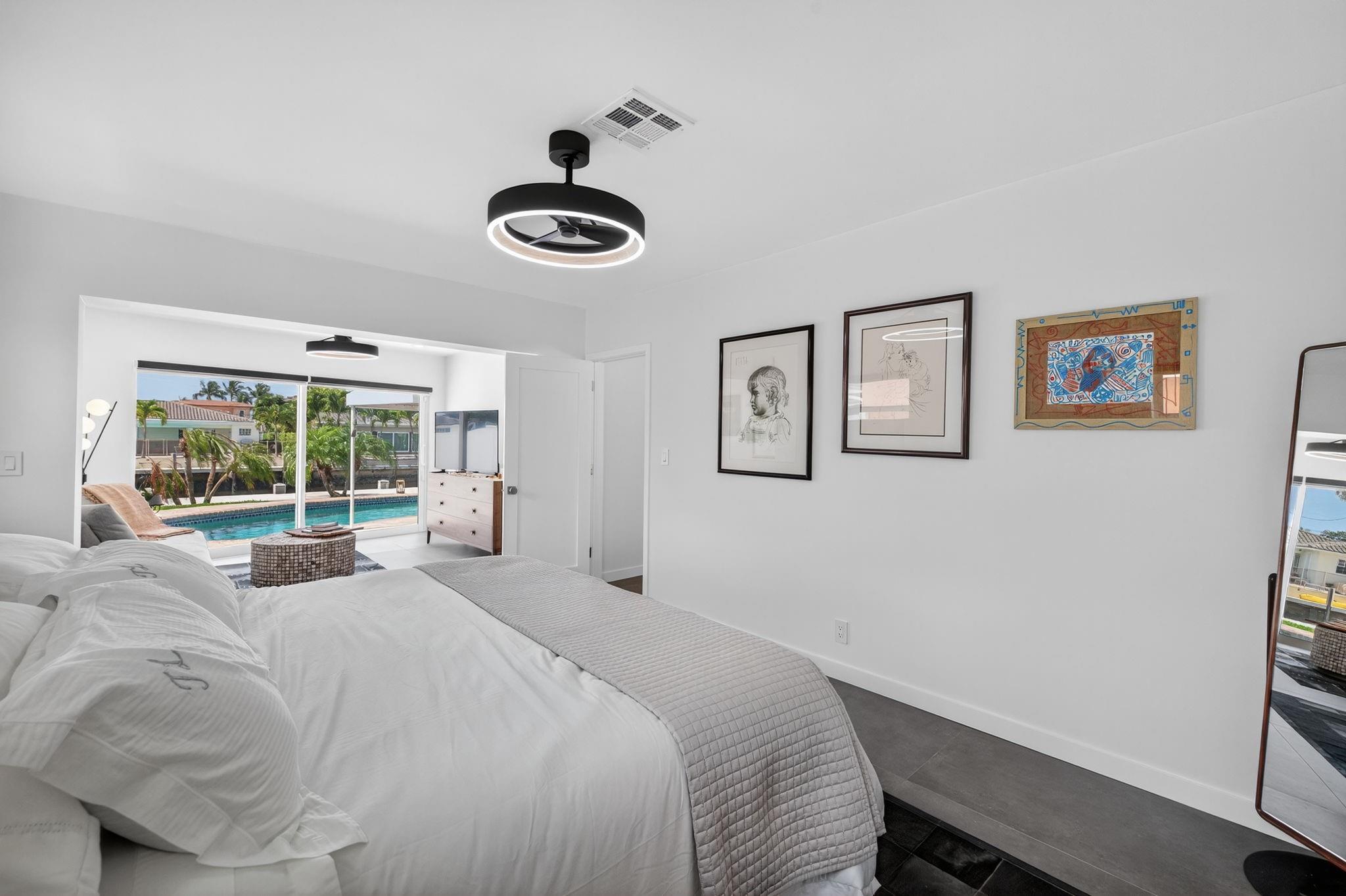 2720 NE 59th St Fort Lauderdale, FL 33308