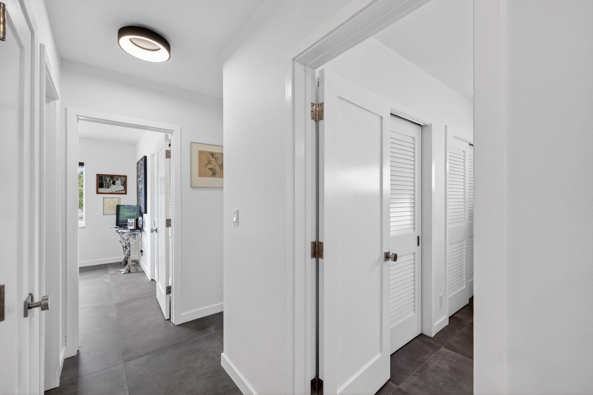 2720 NE 59th St Fort Lauderdale, FL 33308