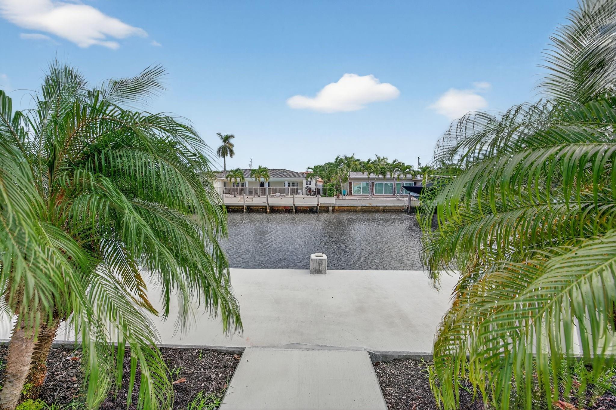 2720 NE 59th St Fort Lauderdale, FL 33308