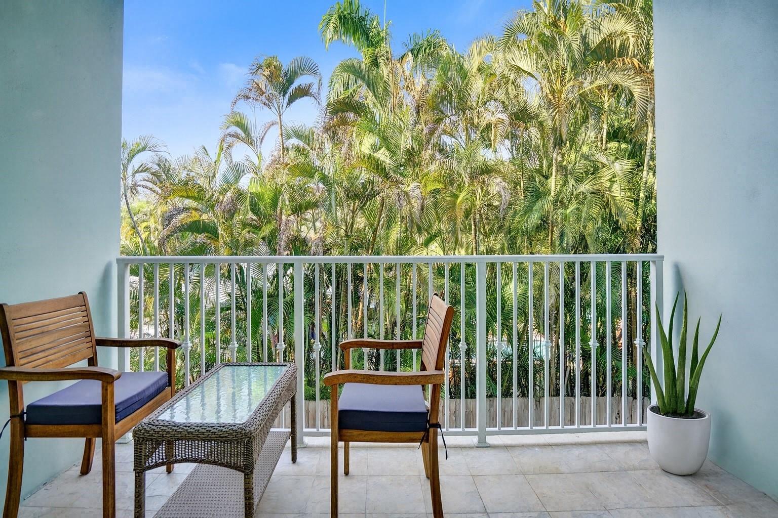 1110 NE 17th Way Fort Lauderdale, FL 33304