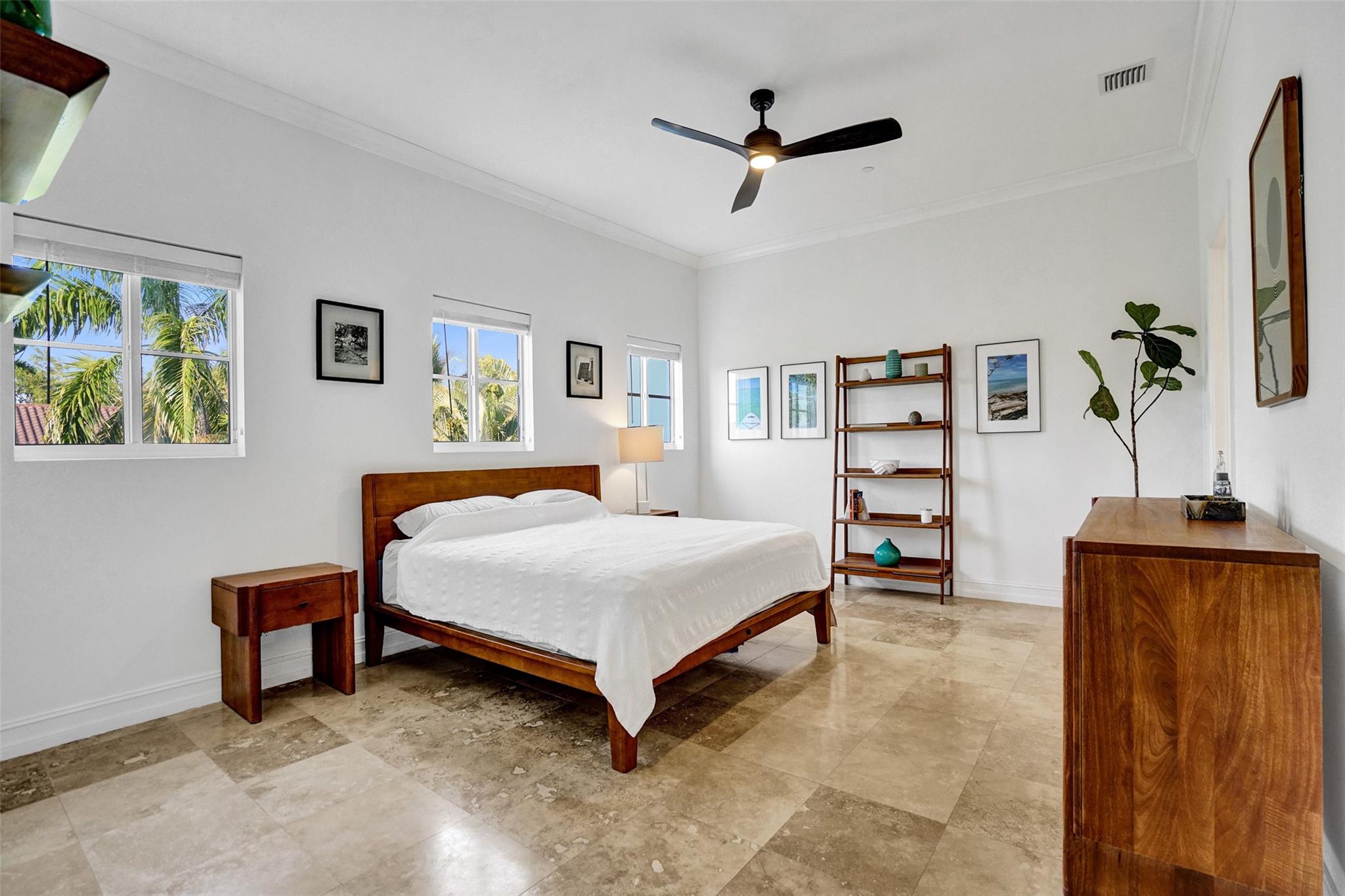 1110 NE 17th Way Fort Lauderdale, FL 33304