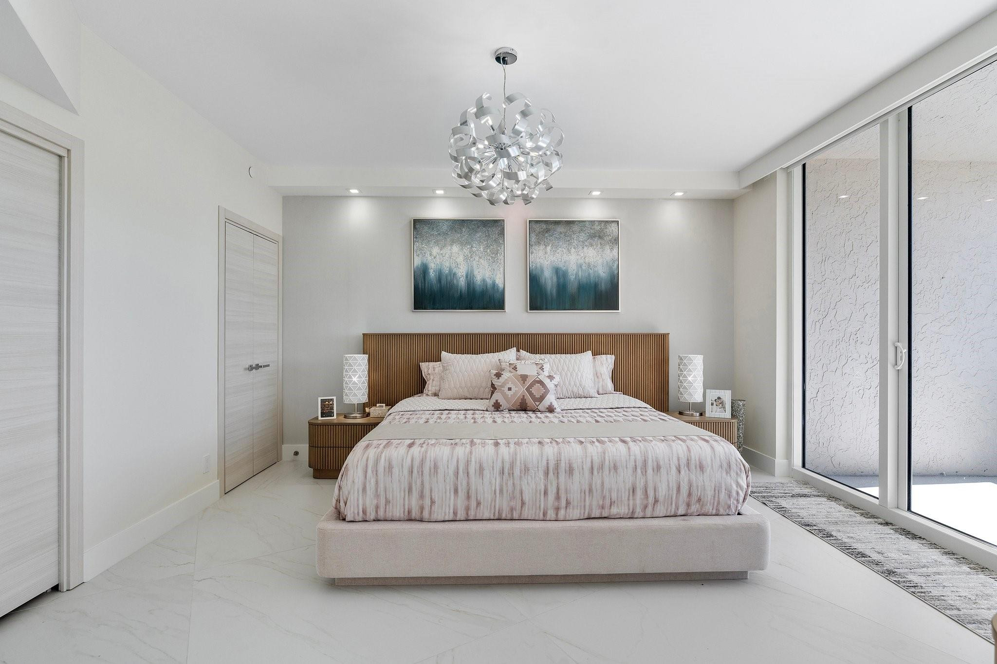 3100 N Ocean #704 Fort Lauderdale, FL 33308